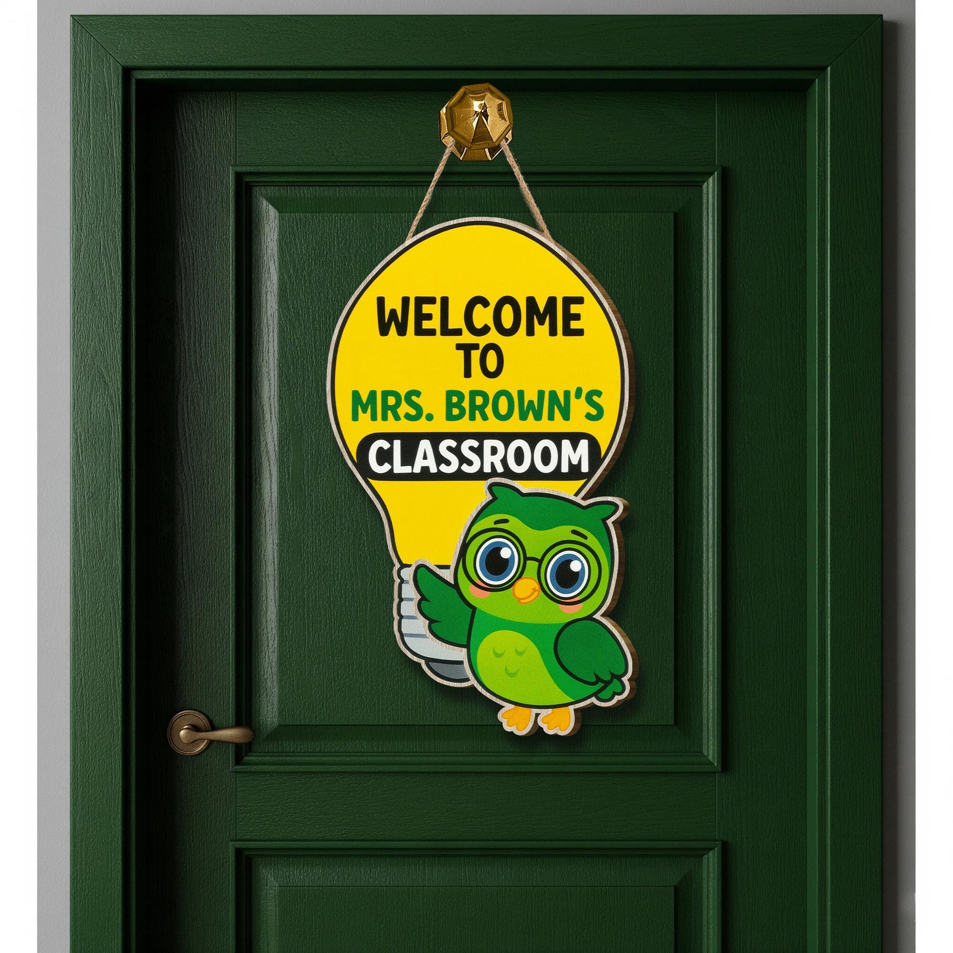 Welcome to Owl Teacher Classroom Sign, Light Bulb Owl Teacher Door Hanger, Cute Personalized School Decor for Teachers, Back To School Decor
