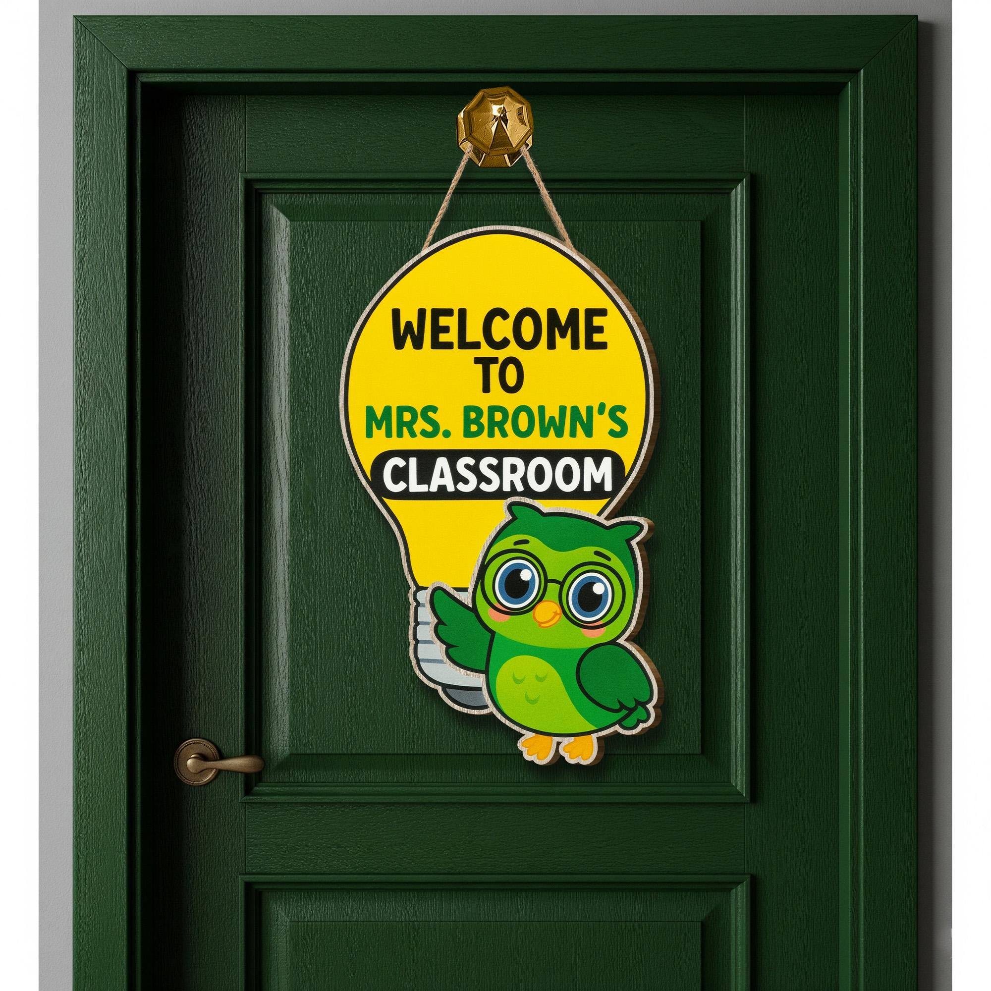 Welcome to Owl Teacher Classroom Sign, Light Bulb Owl Teacher Door Hanger, Cute Personalized School Decor for Teachers, Back To School Decor