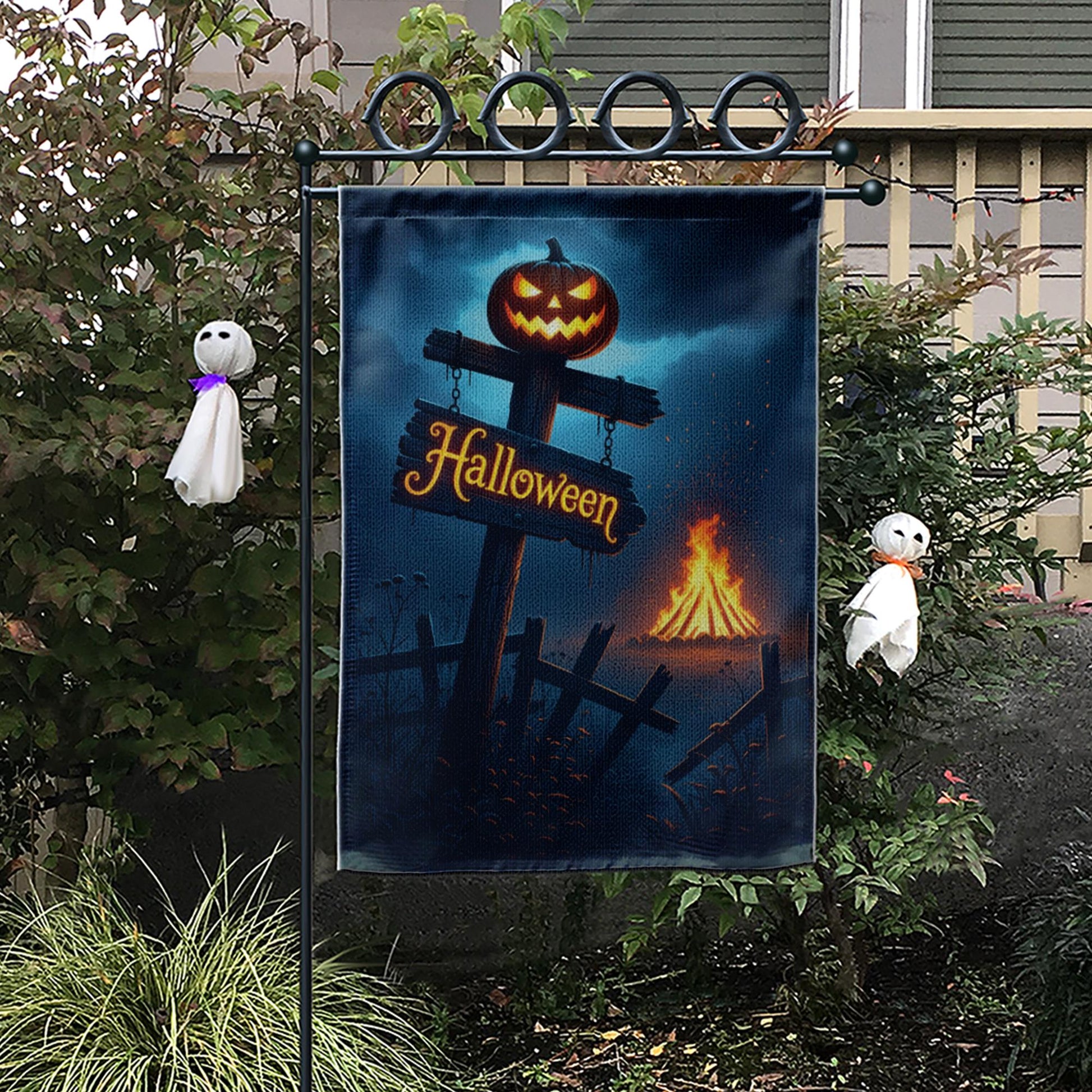 Spooky Halloween Garden Flag | Jack-o'-Lantern Yard Decor | Bonfire Night Banner | Festive Outdoor Sign
