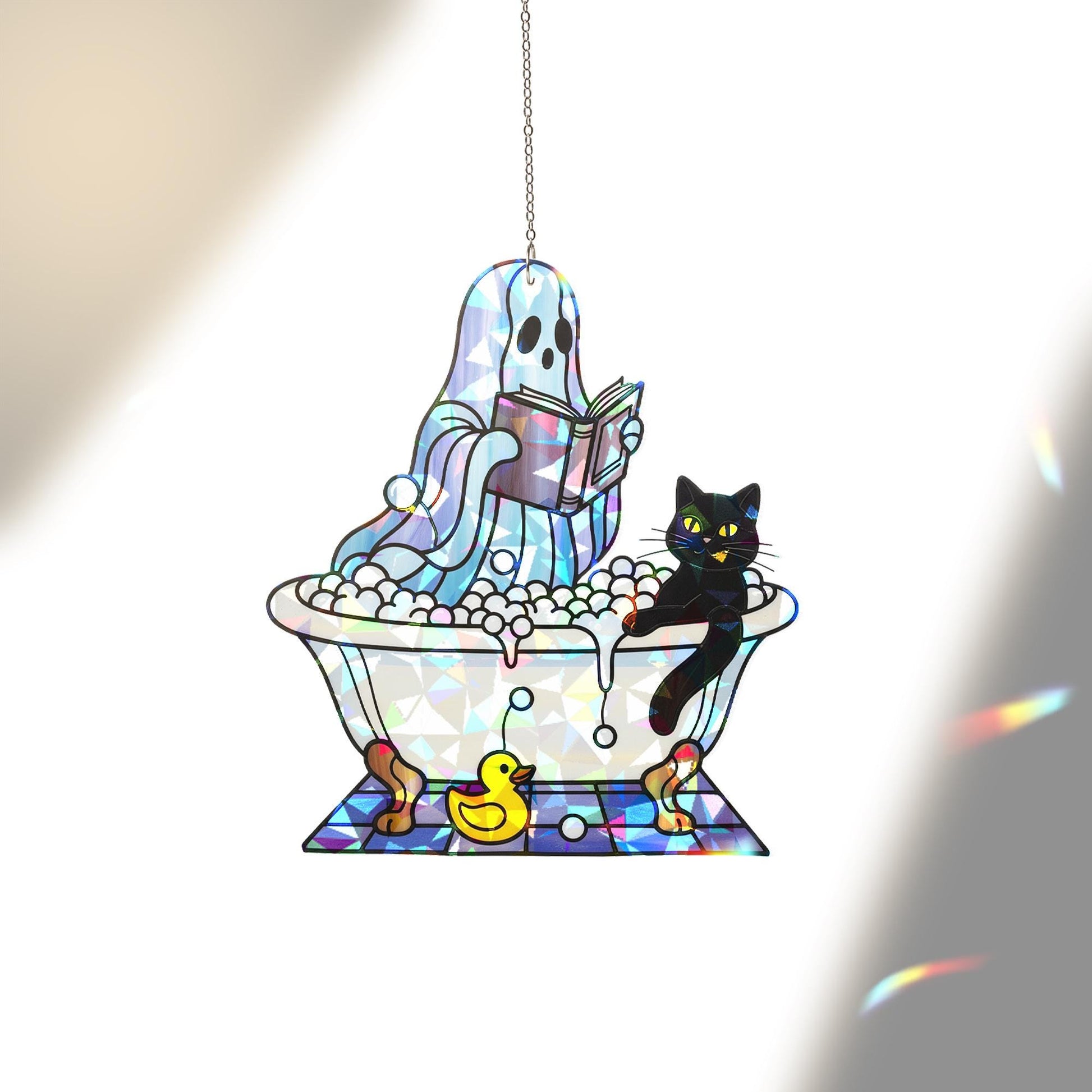 Holographic Ghost Bathroom Suncatcher – Broken Glass Look with Cat & Duck, Cute Spooky Window Decor, Funny Haunted Bathtub Art
