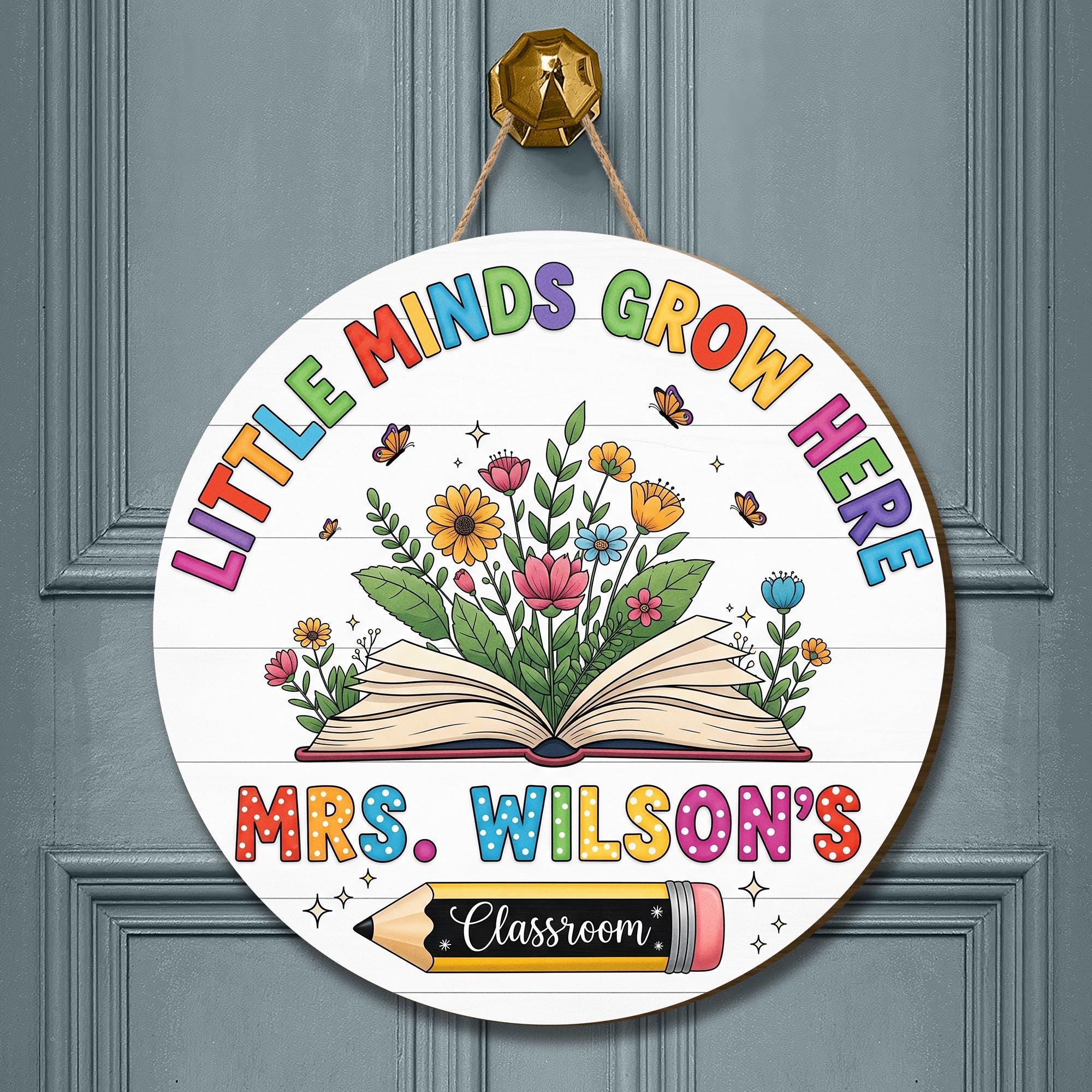 Little Minds Grow Here Classroom Sign – Personalized Round Teacher Door Sign with Name – Floral Back to School Decor, Teacher Welcome Sign