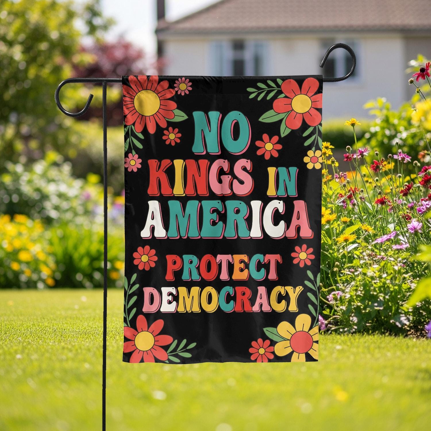 No Kings in America Garden Flag – Retro Floral Protect Democracy Yard Sign, Patriotic Political Outdoor Decor, America Garden Flag