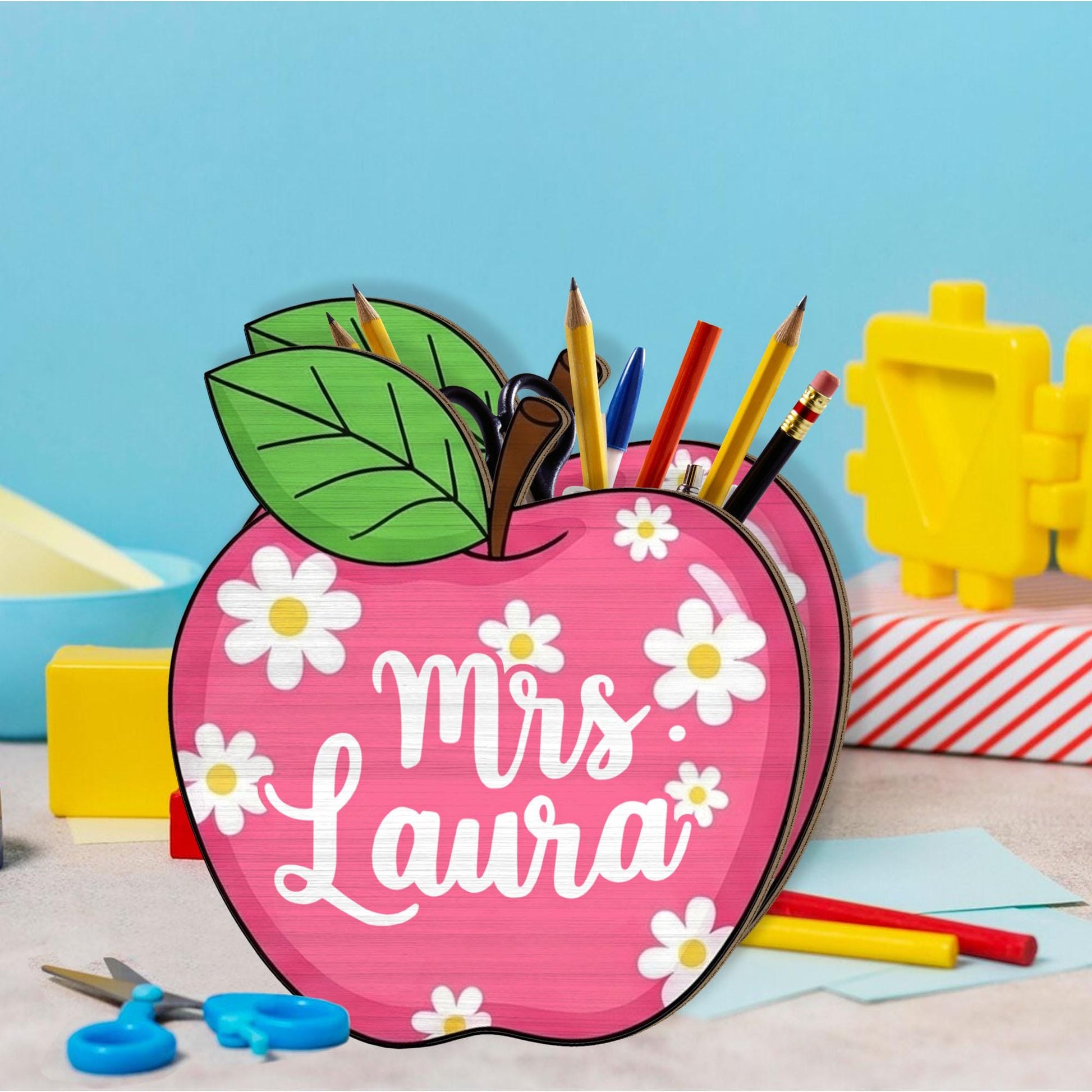Custom Teacher Pencil Holder, Personalized Apple Desk Organizer, Floral Teacher Gift, Back to School Classroom Decor