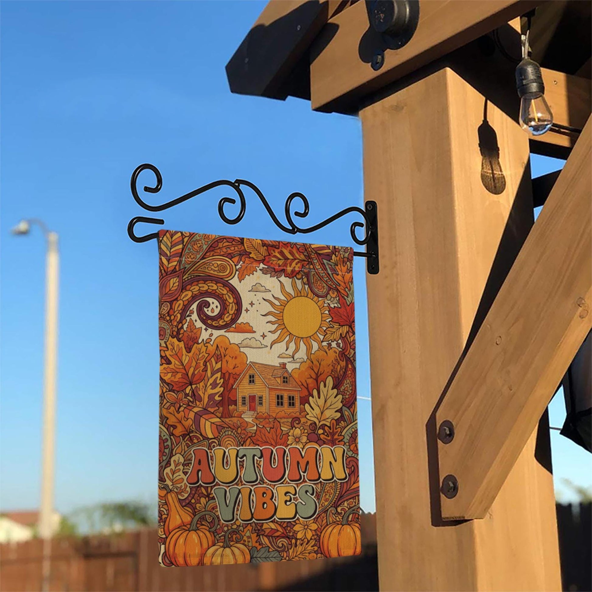 Retro Autumn Vibes Garden Flag - Fall Harvest Yard Sign with Sun, Leaves, and Pumpkins, Vintage Outdoor Decor for Cozy Seasonal Charm