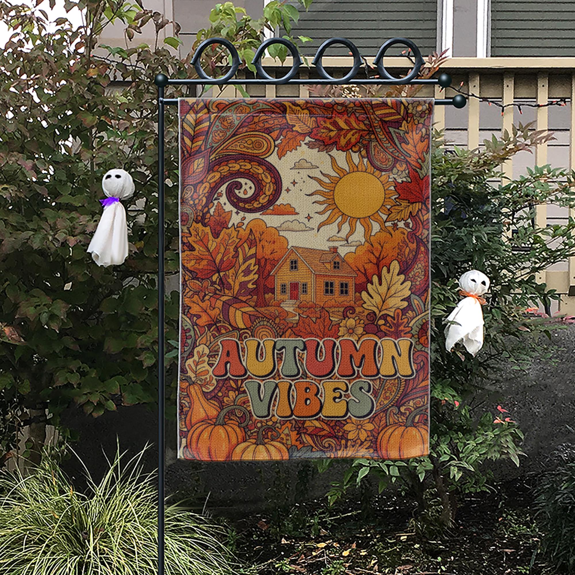 Retro Autumn Vibes Garden Flag - Fall Harvest Yard Sign with Sun, Leaves, and Pumpkins, Vintage Outdoor Decor for Cozy Seasonal Charm