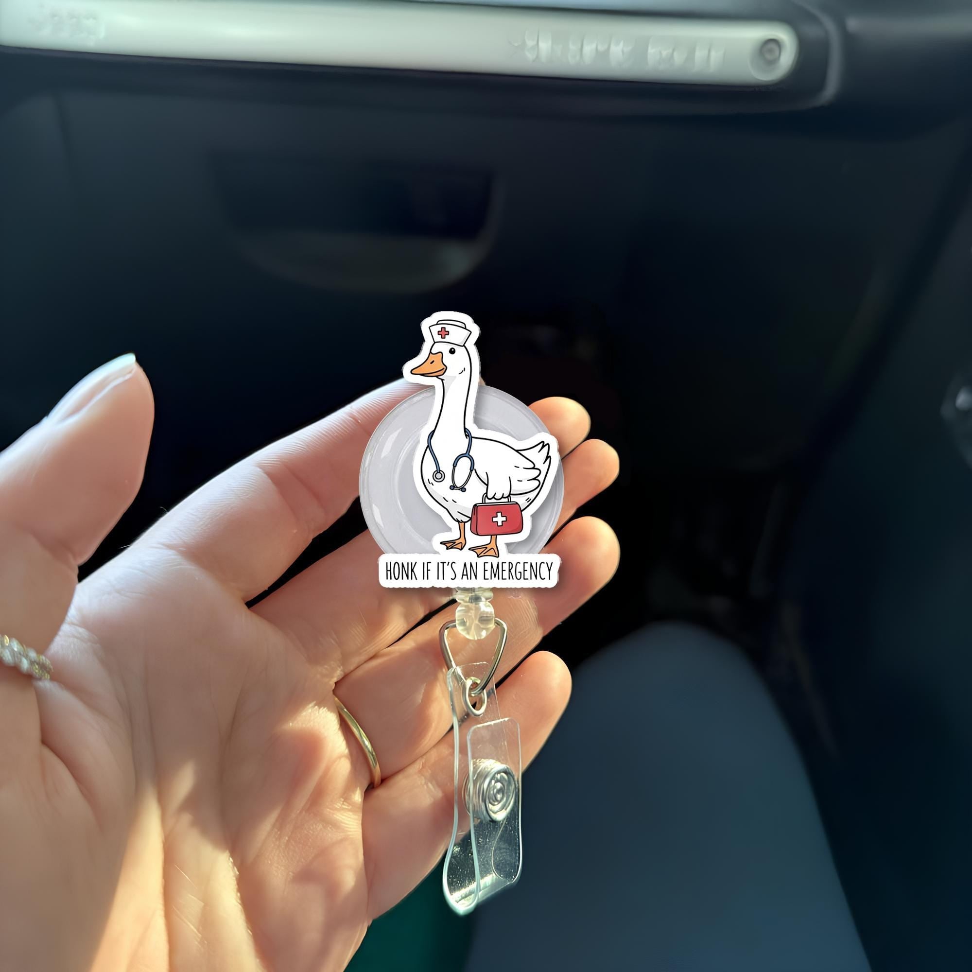 Funny ER Nurse Badge Reel, Goose ID Badge Holder with Honk Quote, Retractable Clip for Hospital Staff, Cute Emergency Room Gift