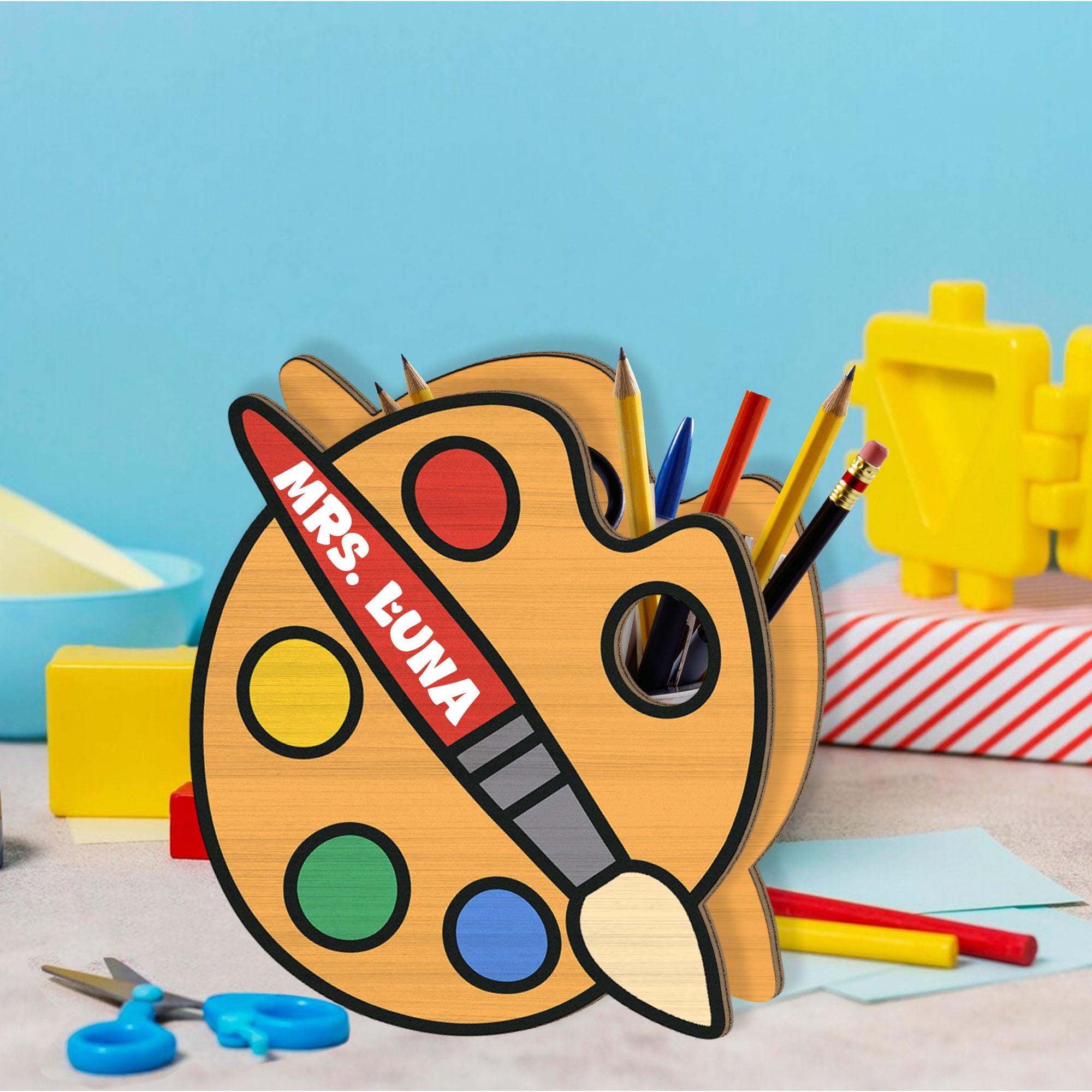 Personalized Art Teacher Pencil Holder, Paint Palette Desk Organizer, Creative Classroom Gift, Back to School Art Supply Organizer