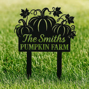 Personalized Pumpkin Farm Metal Sign – Personalized Fall Yard Stake, Family Name Autumn Decor, Halloween Garden Sign, Rustic Farmhouse Gift