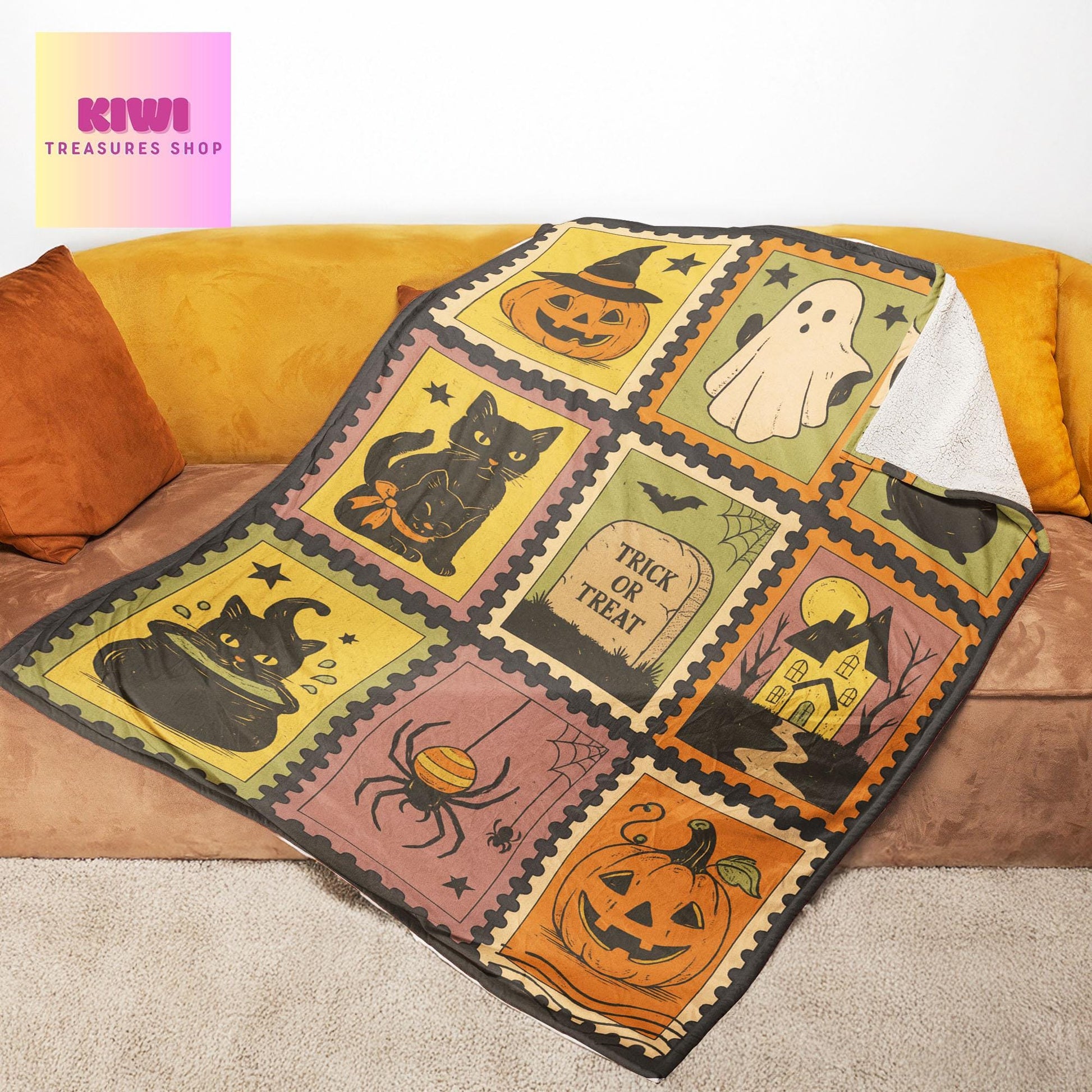 Retro Halloween Fleece Blanket - Spooky Ghost Cat Pumpkin Decor - Trick or Treat Cozy Throw - Cute Goth Fall Blanket Gift