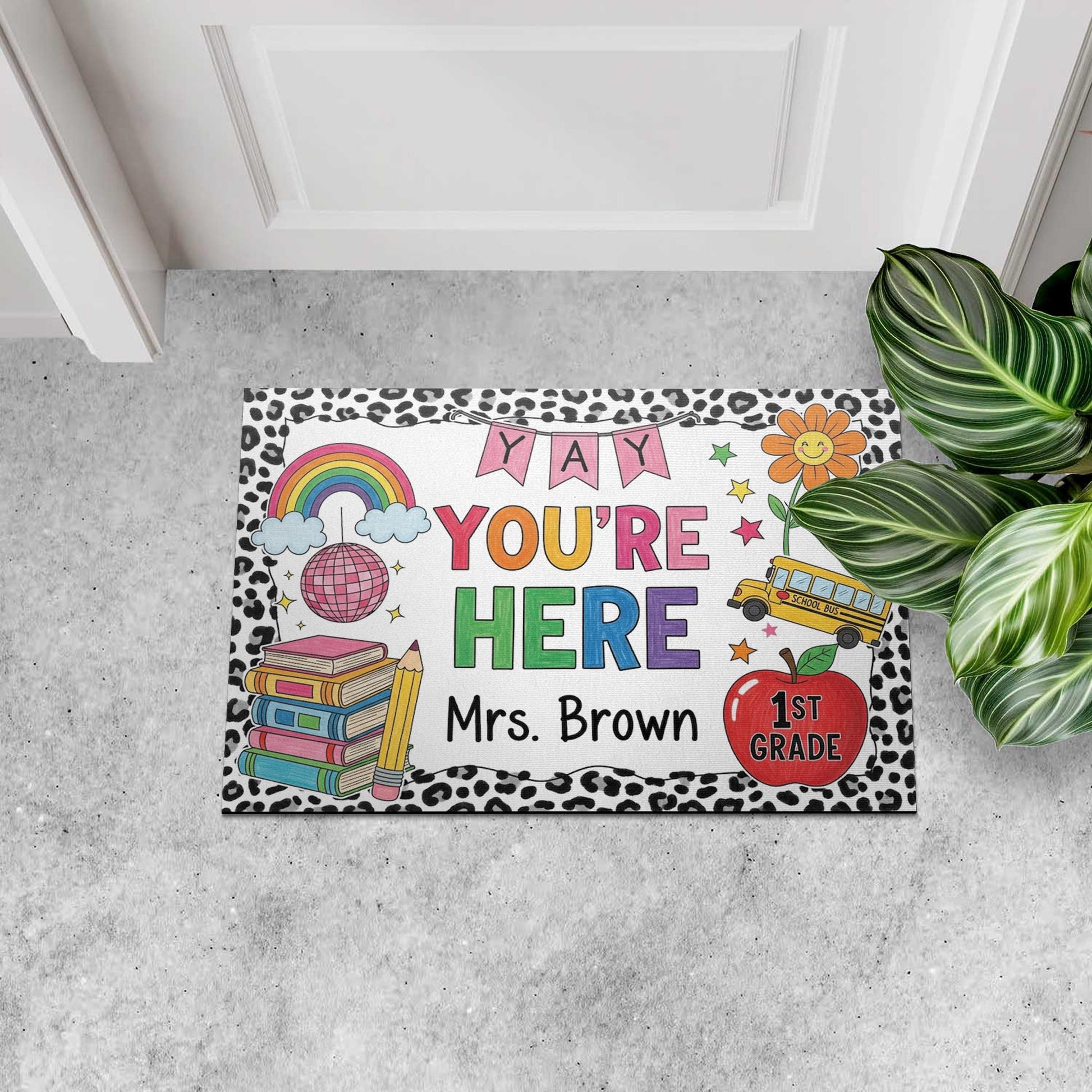 Personalized Teacher Doormat, Back to School Welcome Mat, Custom Classroom Rug, 1st Grade Rainbow Door Decor for Teacher