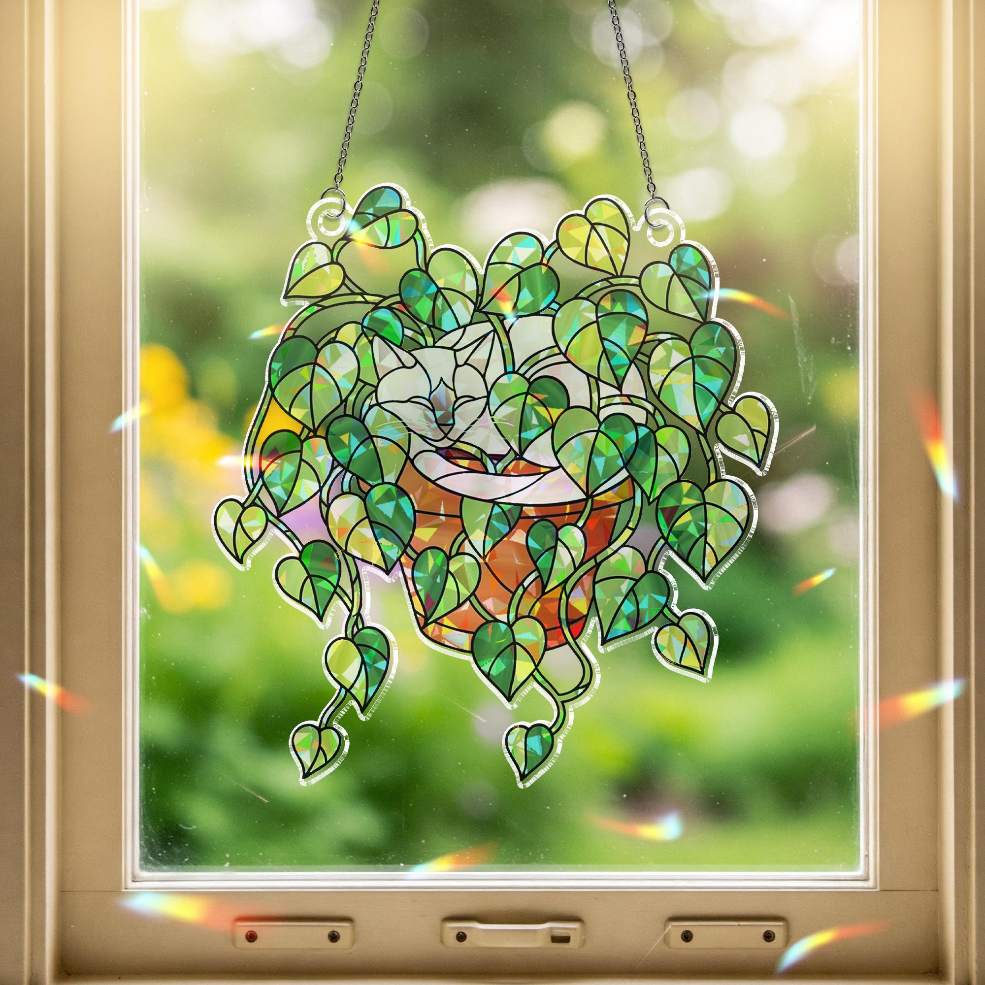 Siamese Cat Sleeping in Porthos Leaves Plant Hologram Ornament – Siamese Cat Hanging in Heart Leaf Vine – Window Decor for Plant, Cat Lovers