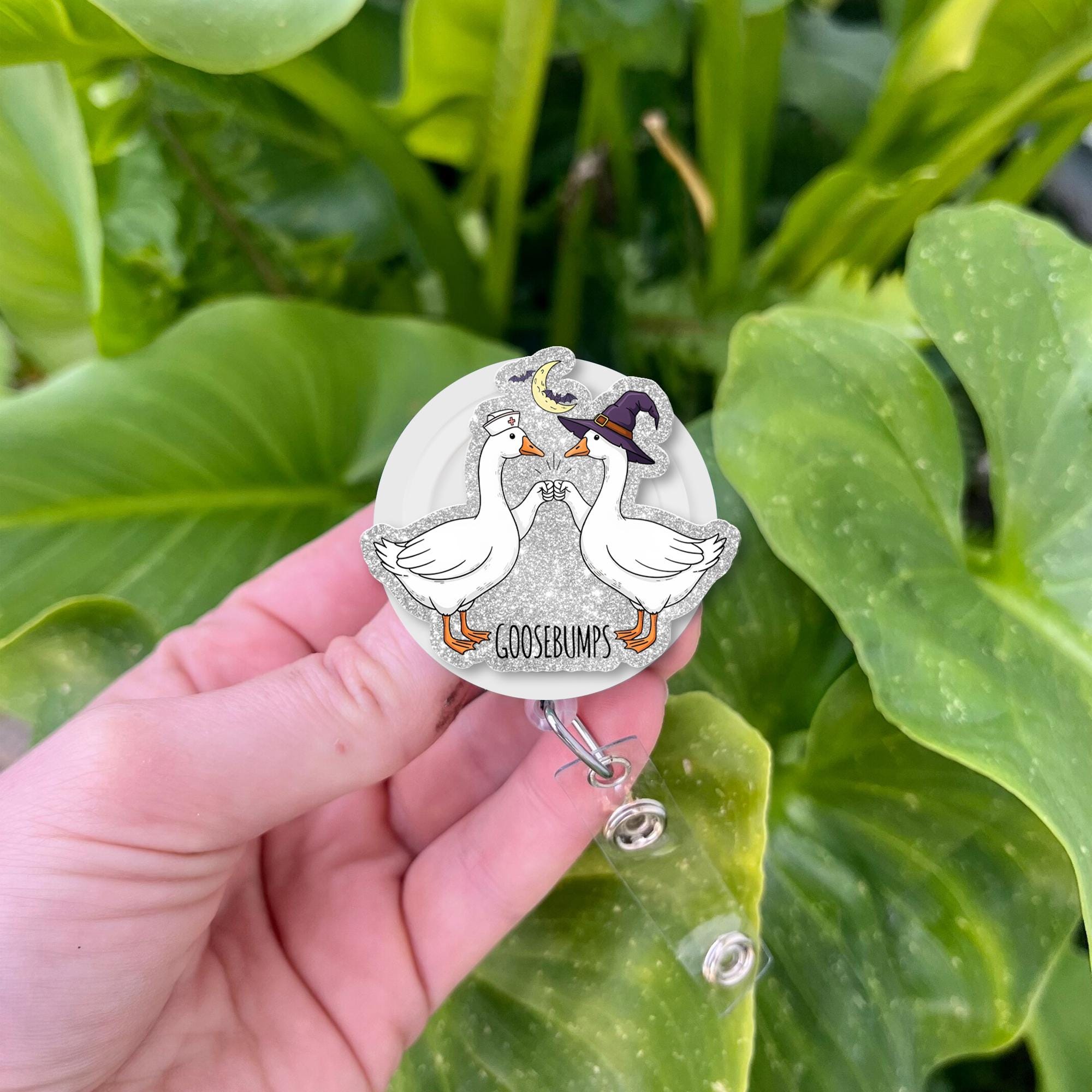 Goosebumps Goose Badge Reel – Cute Halloween ID Clip for Nurses, Funny Fall Animal Badge Holder, Spooky Goose Gift for Coworkers