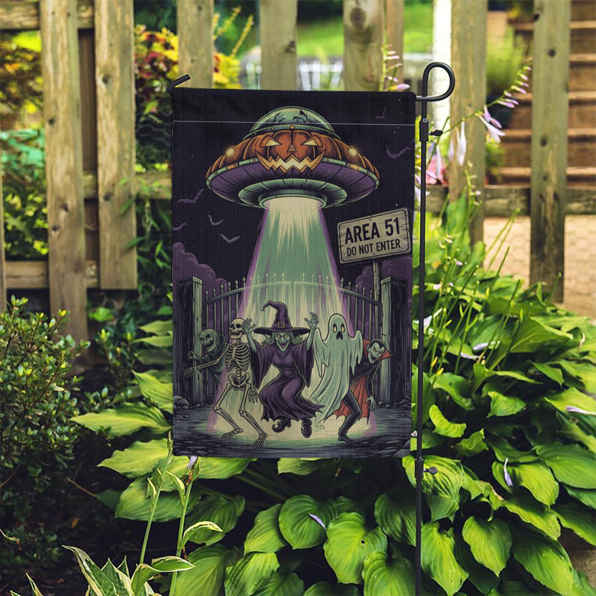 Area 51 Halloween Garden Flag, Alien UFO Spooky Yard Decor, Skeleton Ghost Vampire Banner