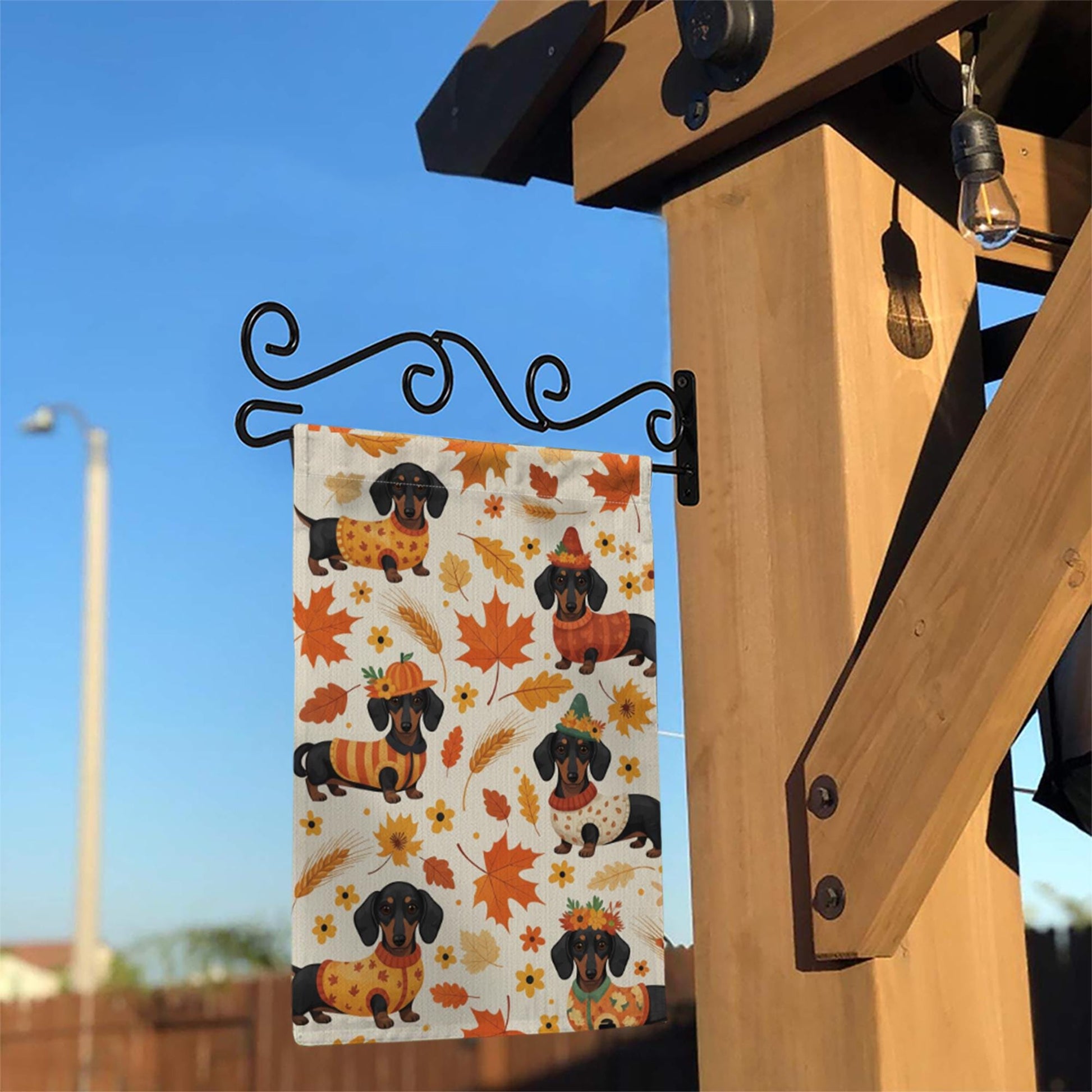 Fall Dachshund Garden Flag – Cute Autumn Wiener Dog Yard Decor, Seasonal Welcome Sign with Pumpkins & Leaves, Thanksgiving Pet Banner