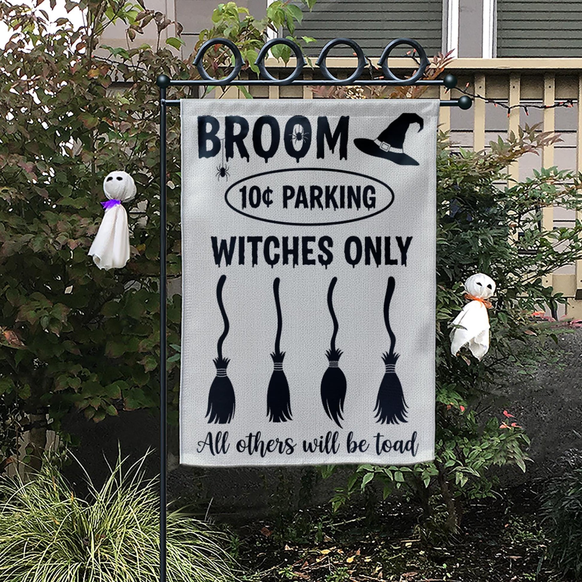 Witches Only Broom Parking Garden Flag – Funny Halloween Yard Decor, Toad Warning Witch Sign for Outdoor Display