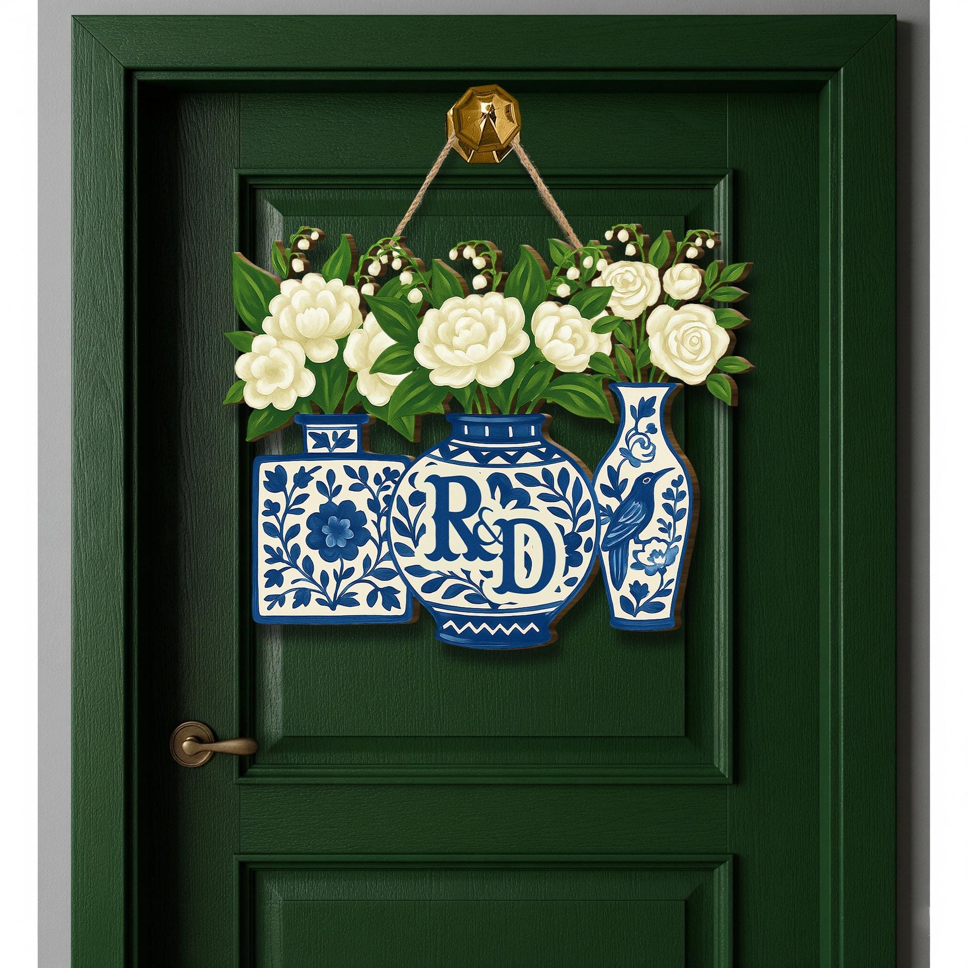 Personalized Chinoiserie Vase Door Hanger, Custom Floral Welcome Sign with Initials, Blue White Wood Plaque, New Home Wedding Gift