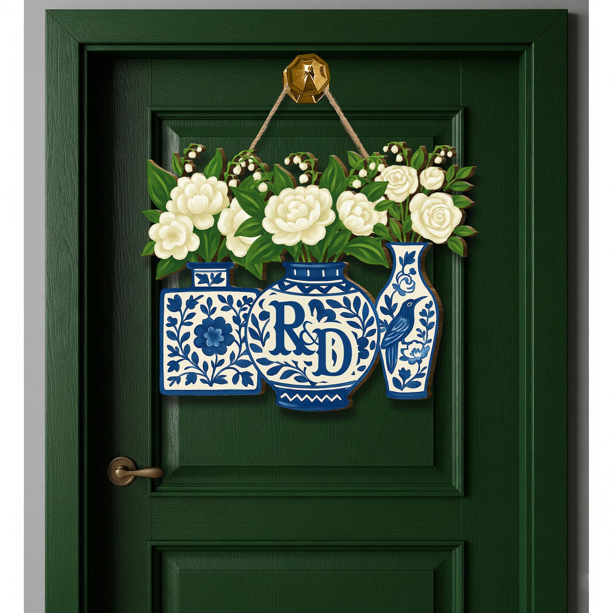 Personalized Chinoiserie Vase Door Hanger, Custom Floral Welcome Sign with Initials, Blue White Wood Plaque, New Home Wedding Gift