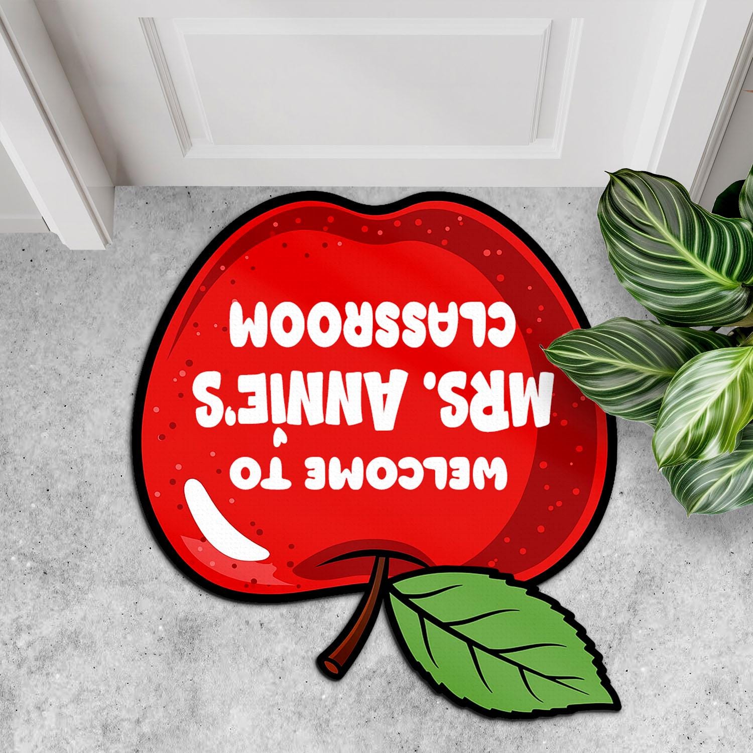 Cute Apple Shaped Teacher Doormat, Custom Classroom Welcome Mat, Back to School Decor, Personalized Rug for Teachers, Cute School Gift