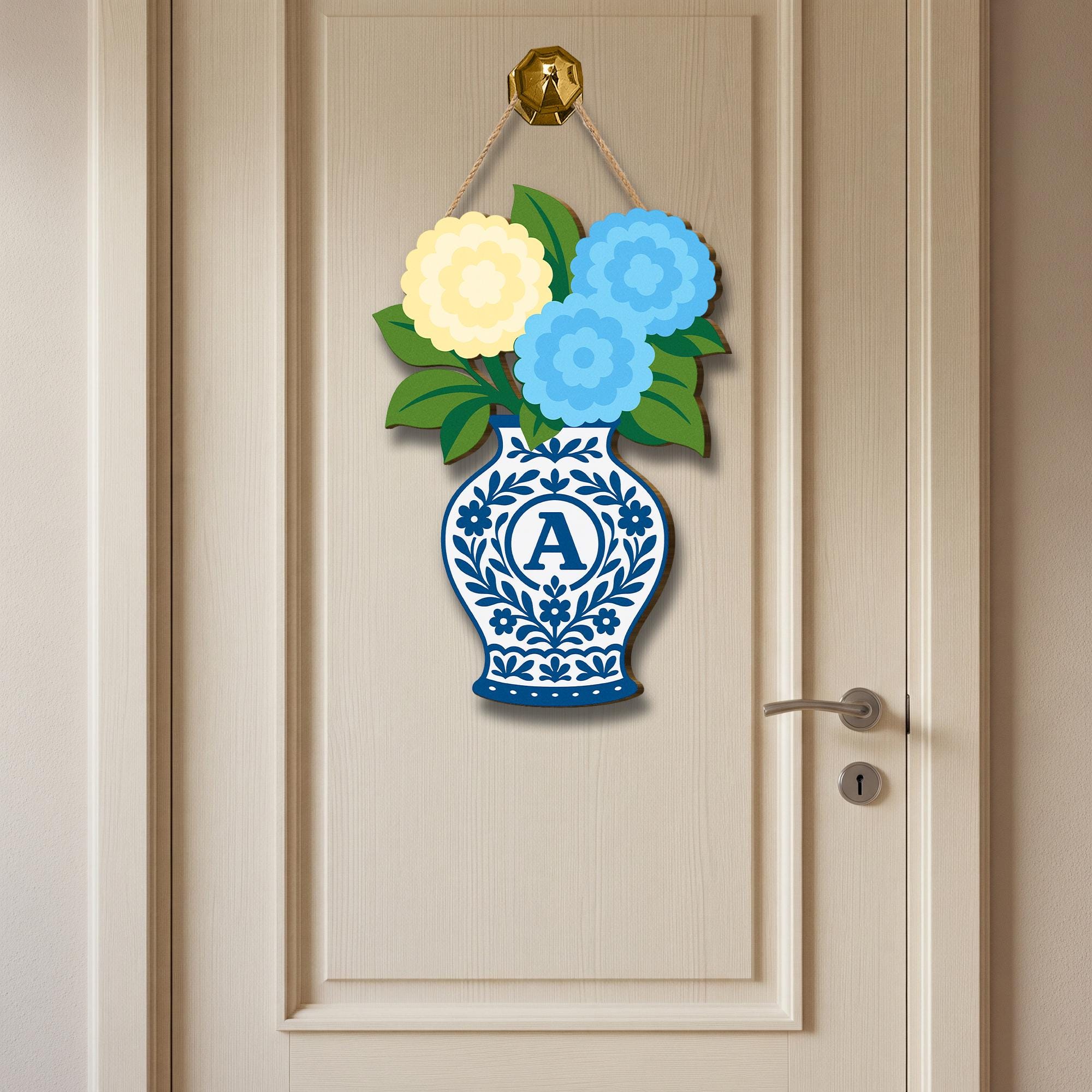 Hydrangea Chinoiserie Vase Monogram Door Hanger, Blue and White Floral Front Door Wooden Decor, Personalized Summer Door Sign