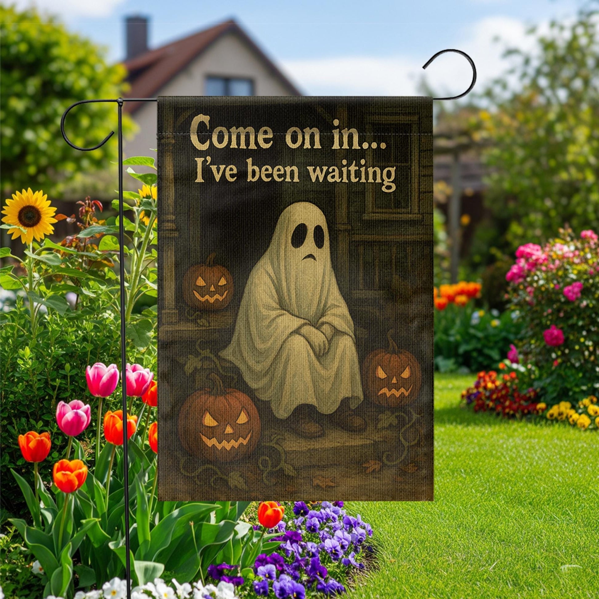 Sad Ghost Halloween Garden Flag, Spooky Outdoor Yard Decor, Come On In I've Been Waiting Flag, Fall Porch Decoration Sign, Halloween Season