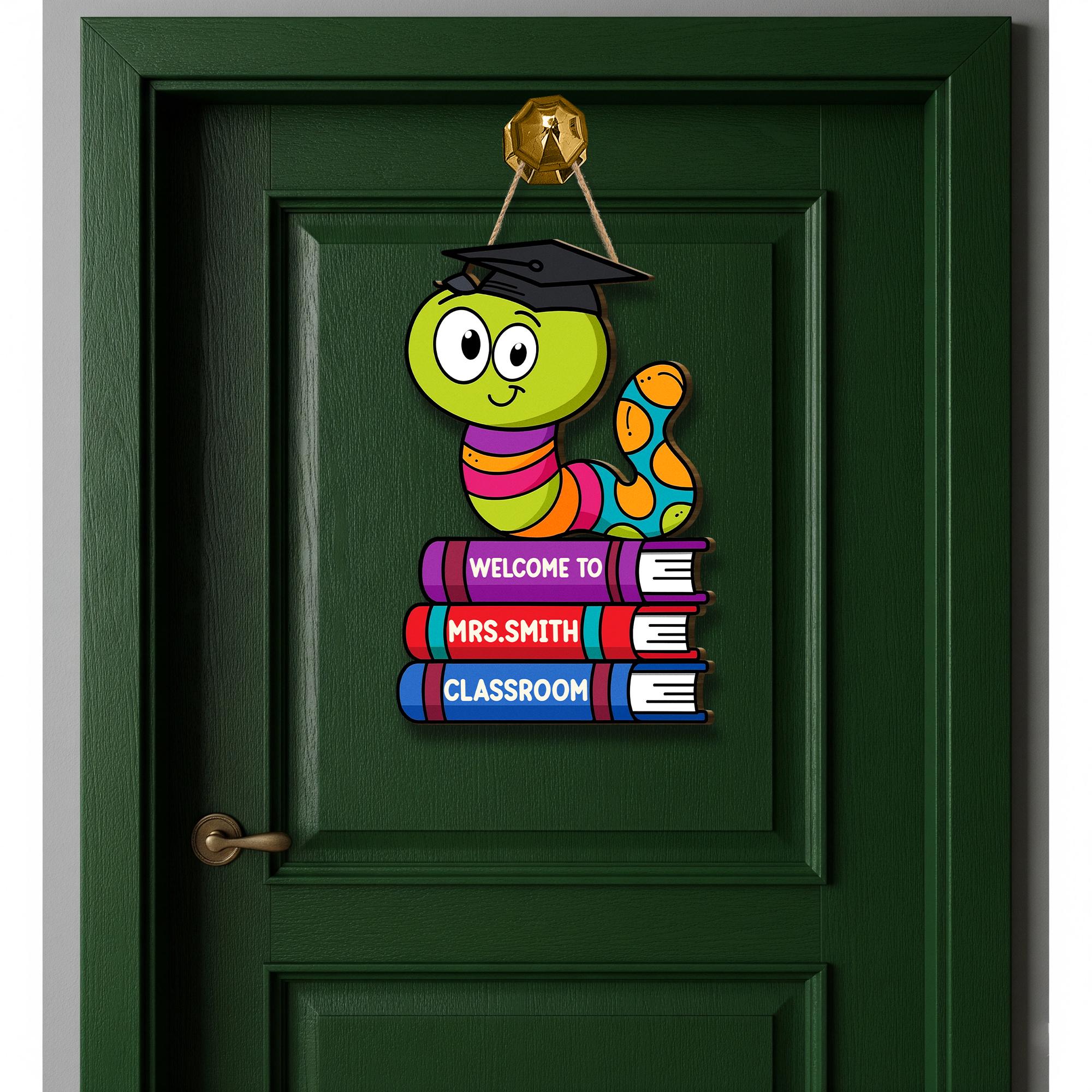 Welcome to Teacher Classroom Door Sign, Bookworm Teacher Decor, Personalized Back to School Wall Hanger, Cute School Sign, Elementary Decor