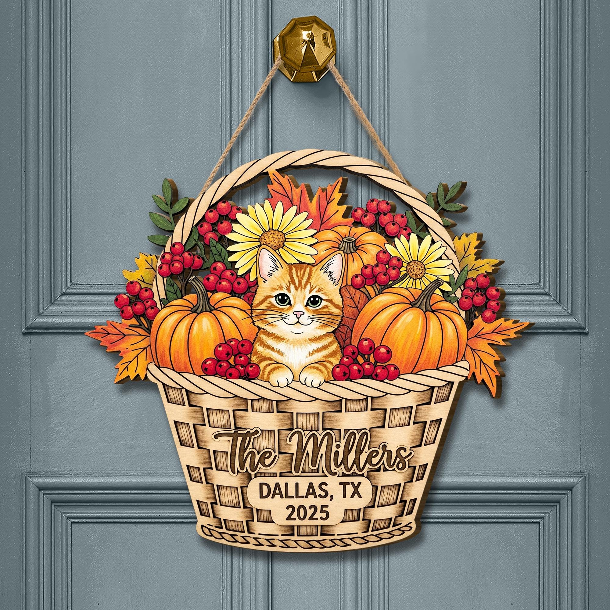 Custom Fall Cat Basket Sign – Personalized Wooden Door Hanger with Pumpkins & Flowers – Autumn Porch Decor for Family Home Gift