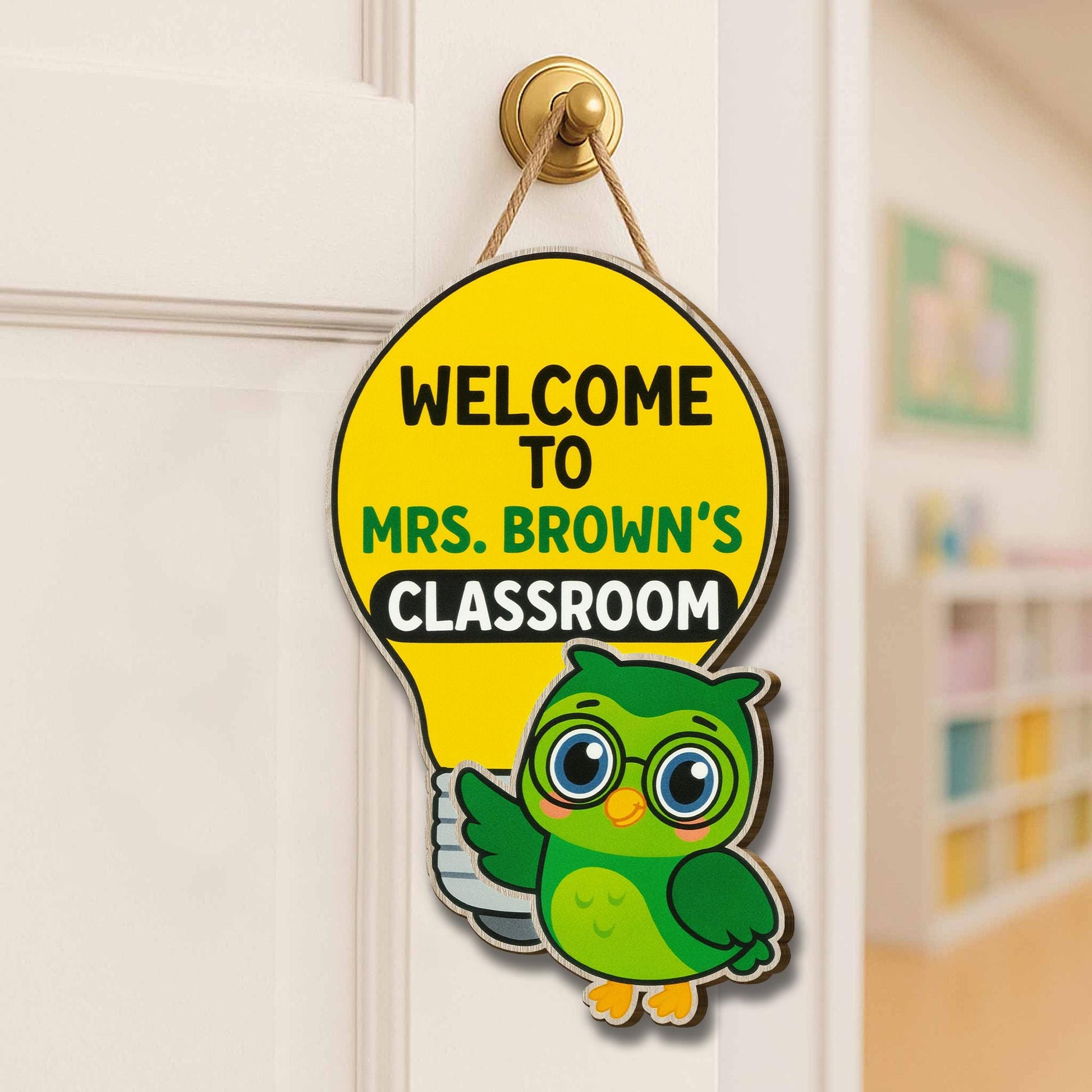 Welcome to Owl Teacher Classroom Sign, Light Bulb Owl Teacher Door Hanger, Cute Personalized School Decor for Teachers, Back To School Decor