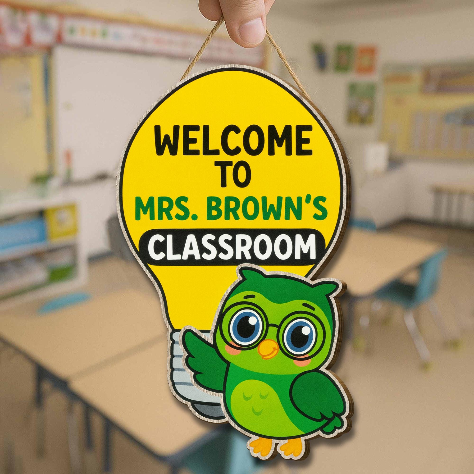Welcome to Owl Teacher Classroom Sign, Light Bulb Owl Teacher Door Hanger, Cute Personalized School Decor for Teachers, Back To School Decor
