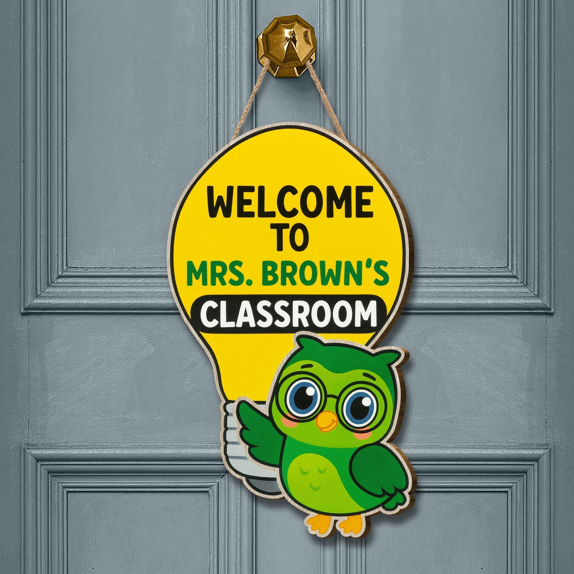 Welcome to Owl Teacher Classroom Sign, Light Bulb Owl Teacher Door Hanger, Cute Personalized School Decor for Teachers, Back To School Decor