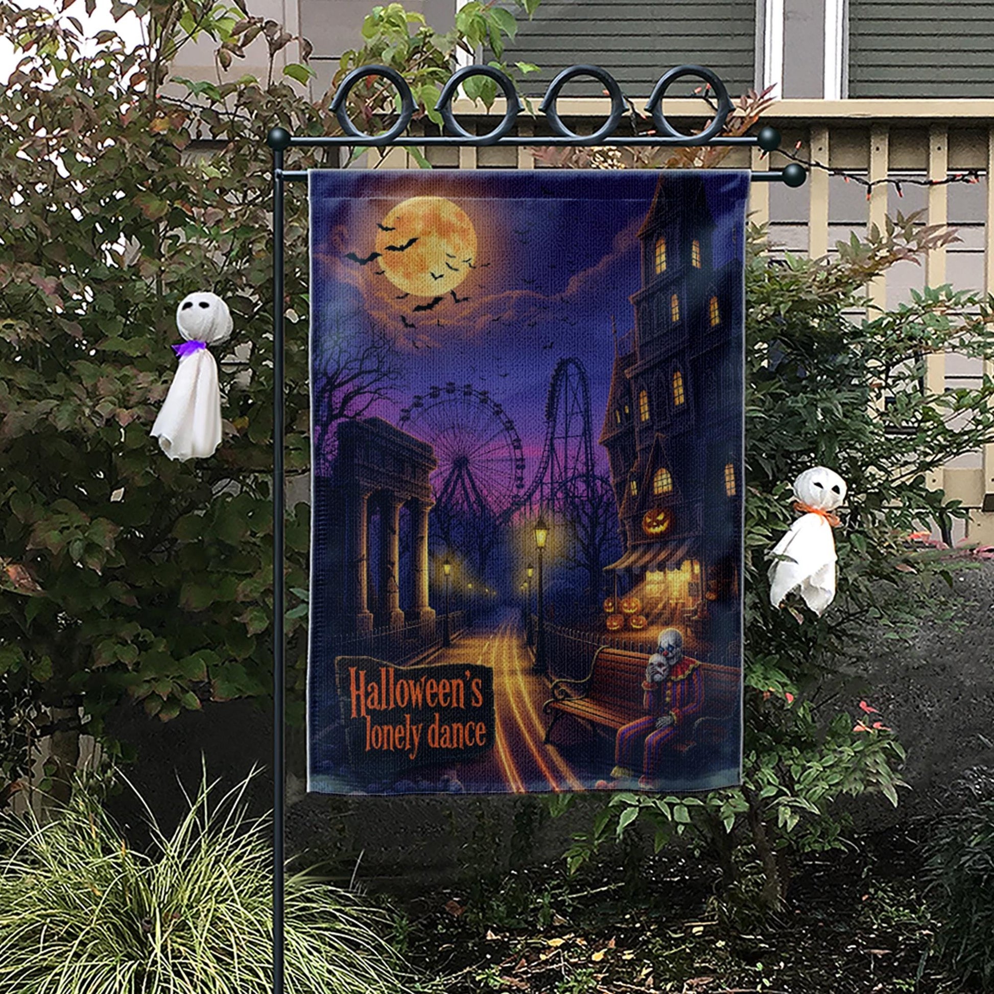 Halloween Lonely Dance Flag, Spooky Carnival Decor, Clown Skeleton Garden Flag, Haunted Park Yard Art, Unique Outdoor Banner, Gothic Gift