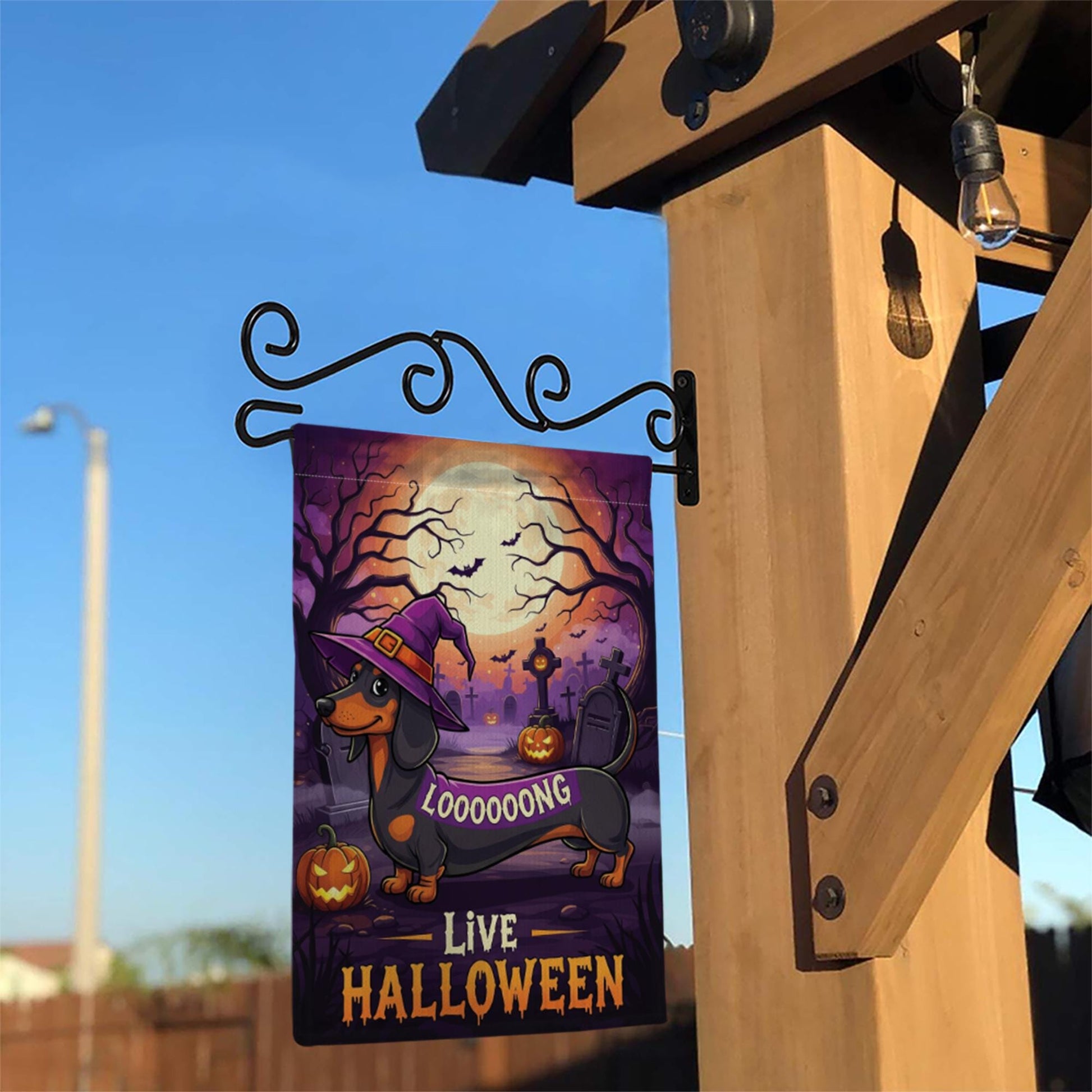 Halloween Dachshund Garden Flag, Long Dog Witch Yard Decor, Funny Wiener Dog Outdoor Banner, Spooky Fall Porch Decoration