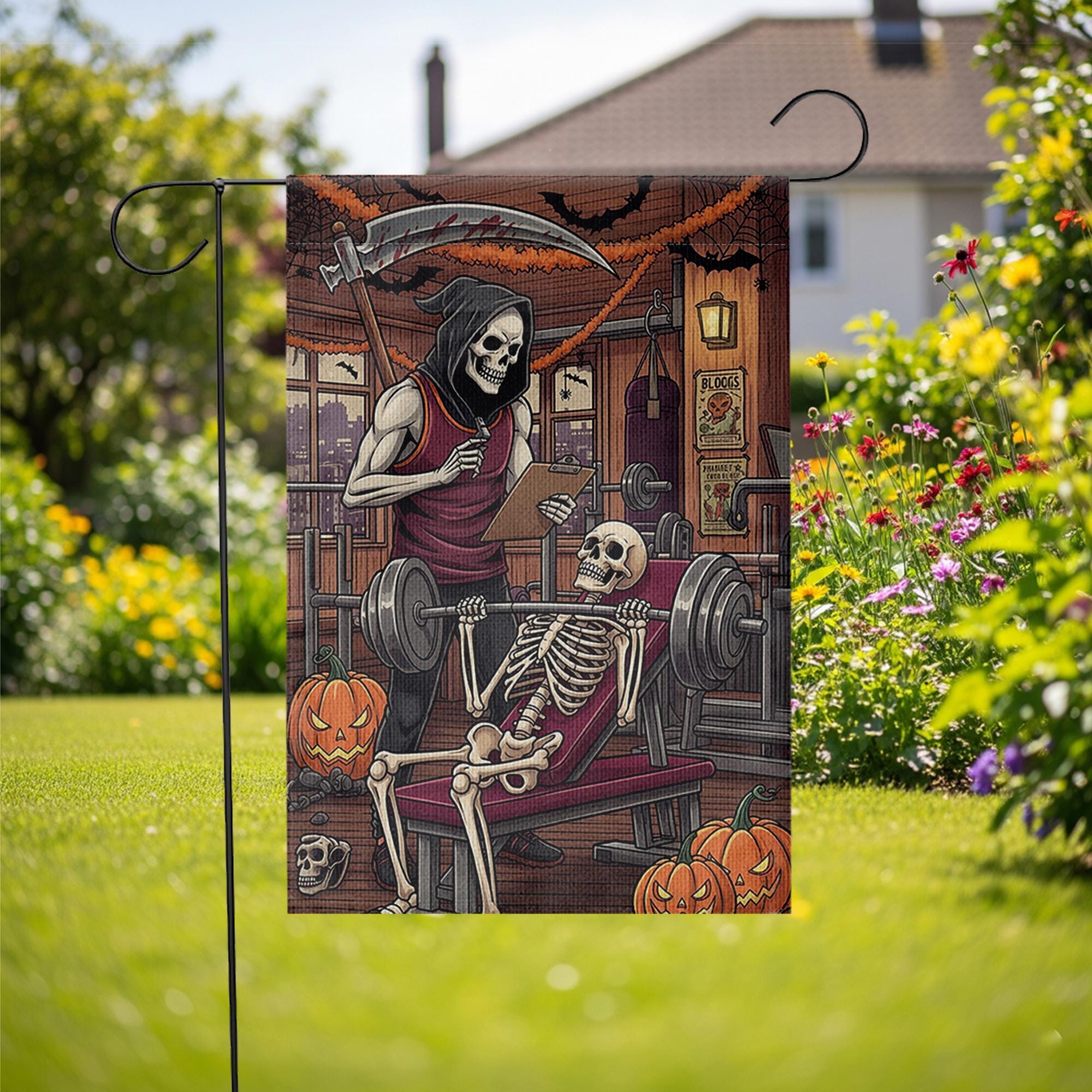 Skeleton Gym Halloween Garden Flag, Funny Weightlifting Yard Decor, Grim Reaper Trainer Fall Porch Decoration, Spooky Workout Outdoor Banner