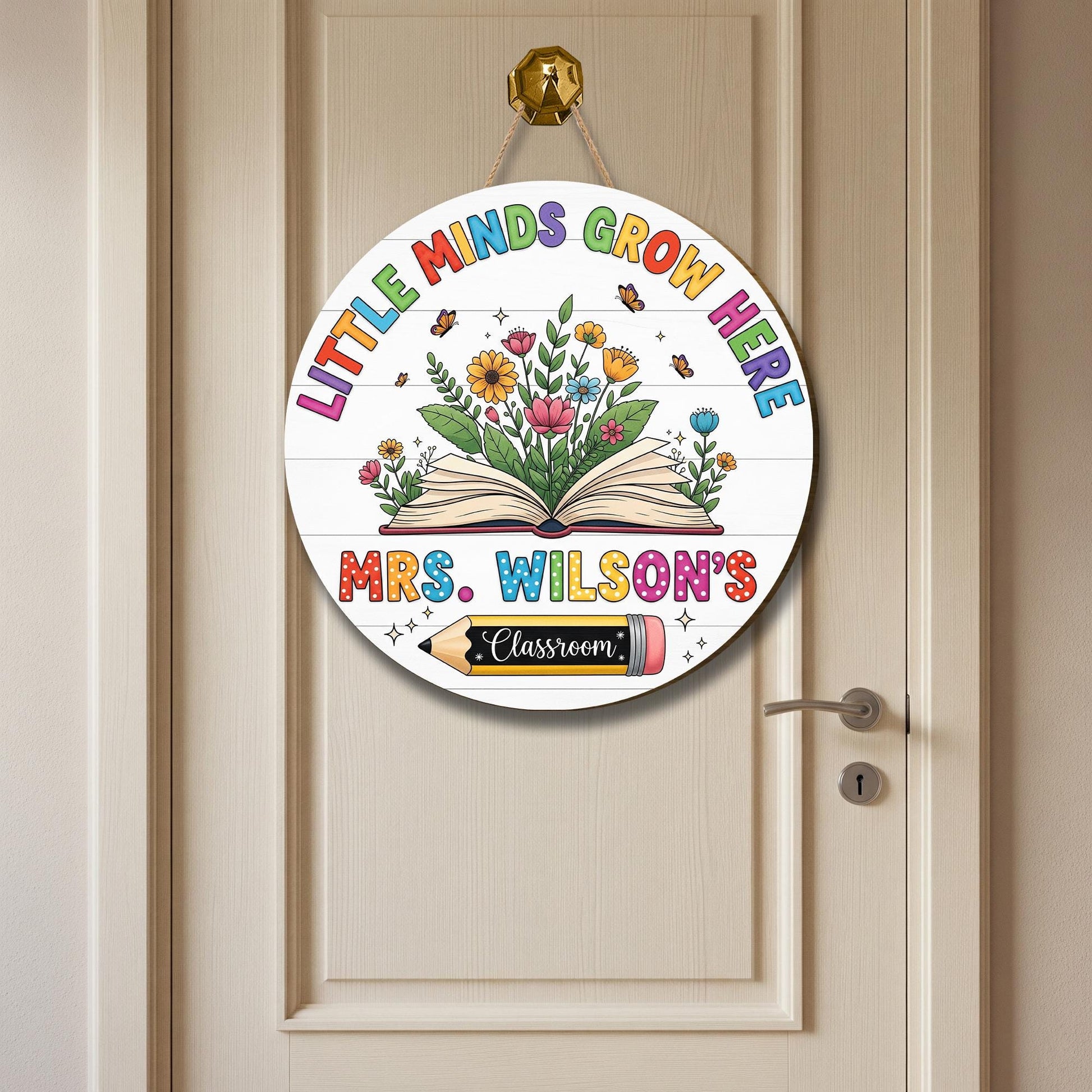 Little Minds Grow Here Classroom Sign – Personalized Round Teacher Door Sign with Name – Floral Back to School Decor, Teacher Welcome Sign