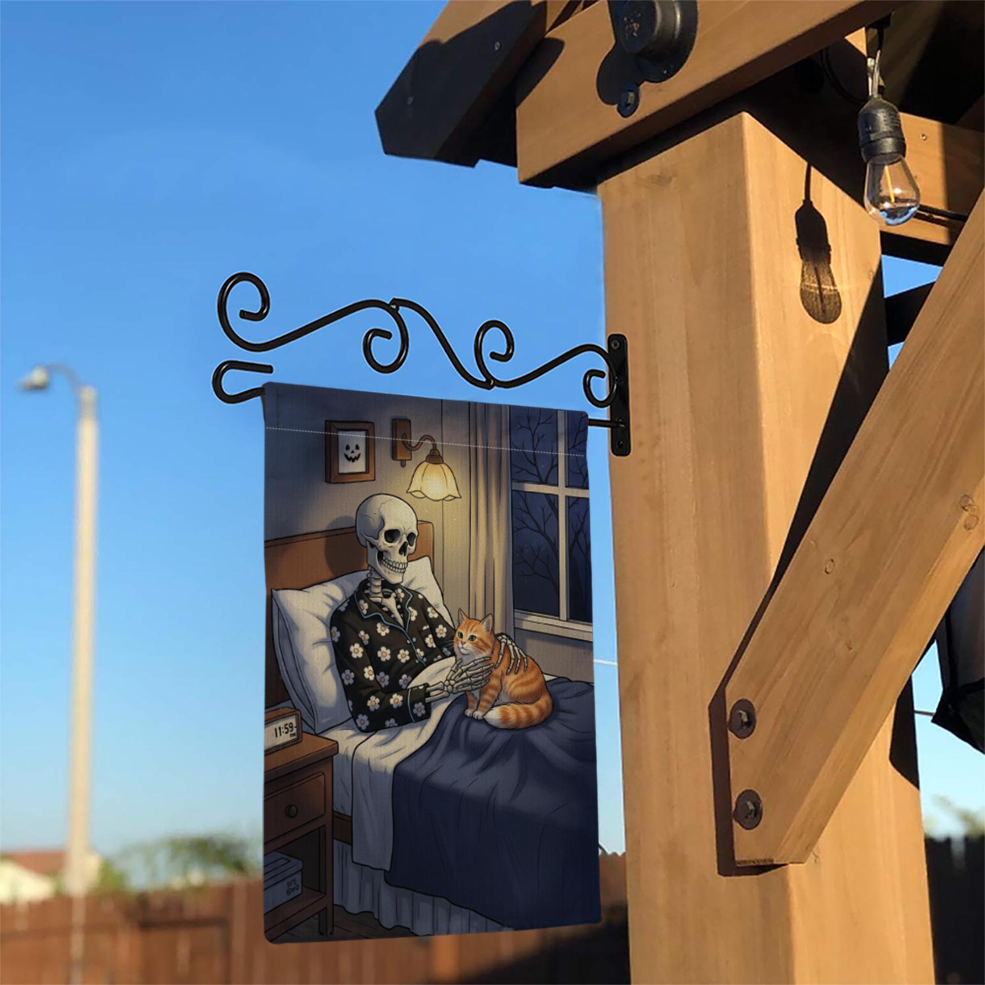 Funny Skeleton and Cat Garden Flag – Halloween Spooky Bedroom Decor, Cozy Skeleton Night Scene, Gothic Fall Outdoor Yard Banner