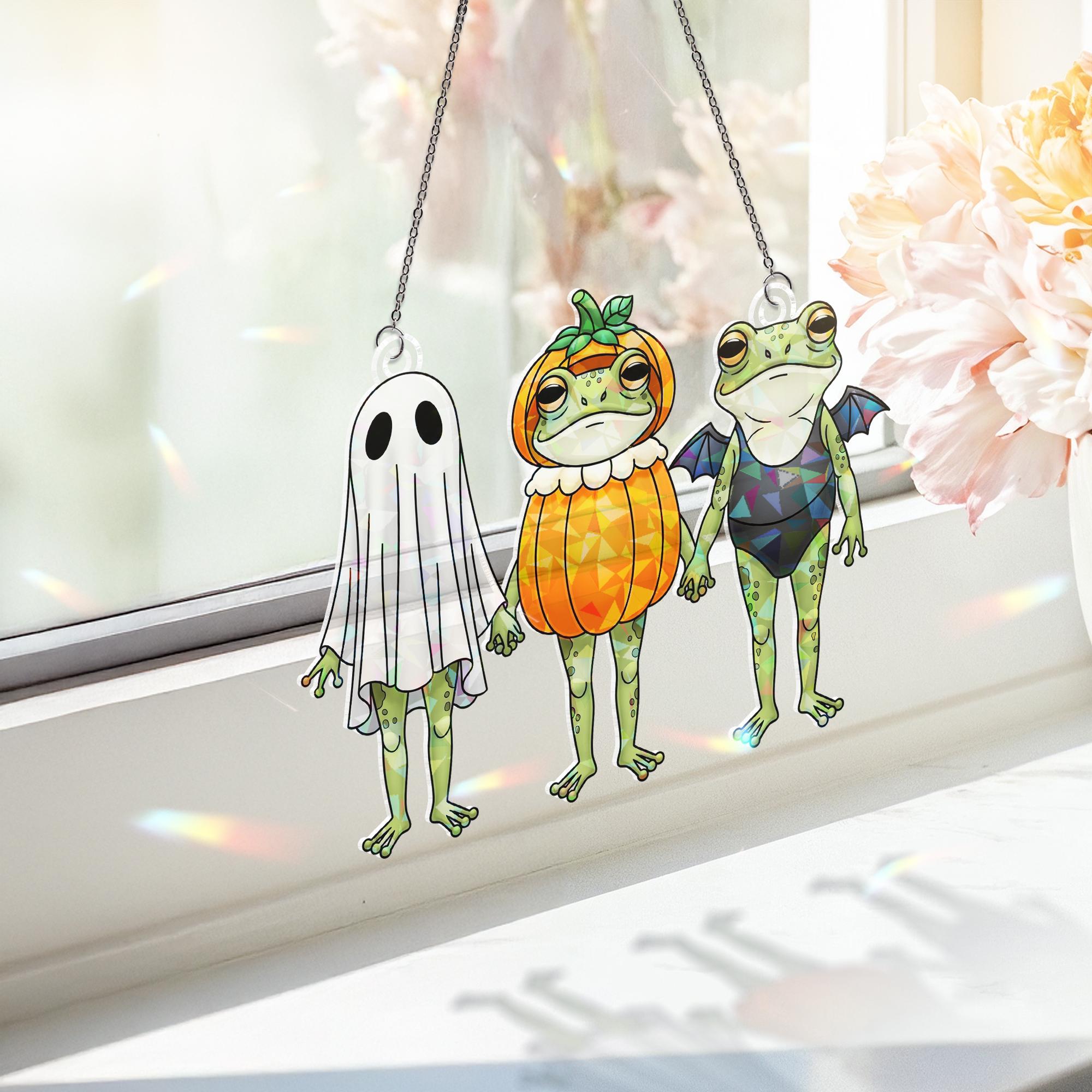 Cute Halloween Frog Window Hanging – Holographic Ghost, Pumpkin & Bat Frogs Suncatcher, Spooky Fall Decor for Frog Lovers