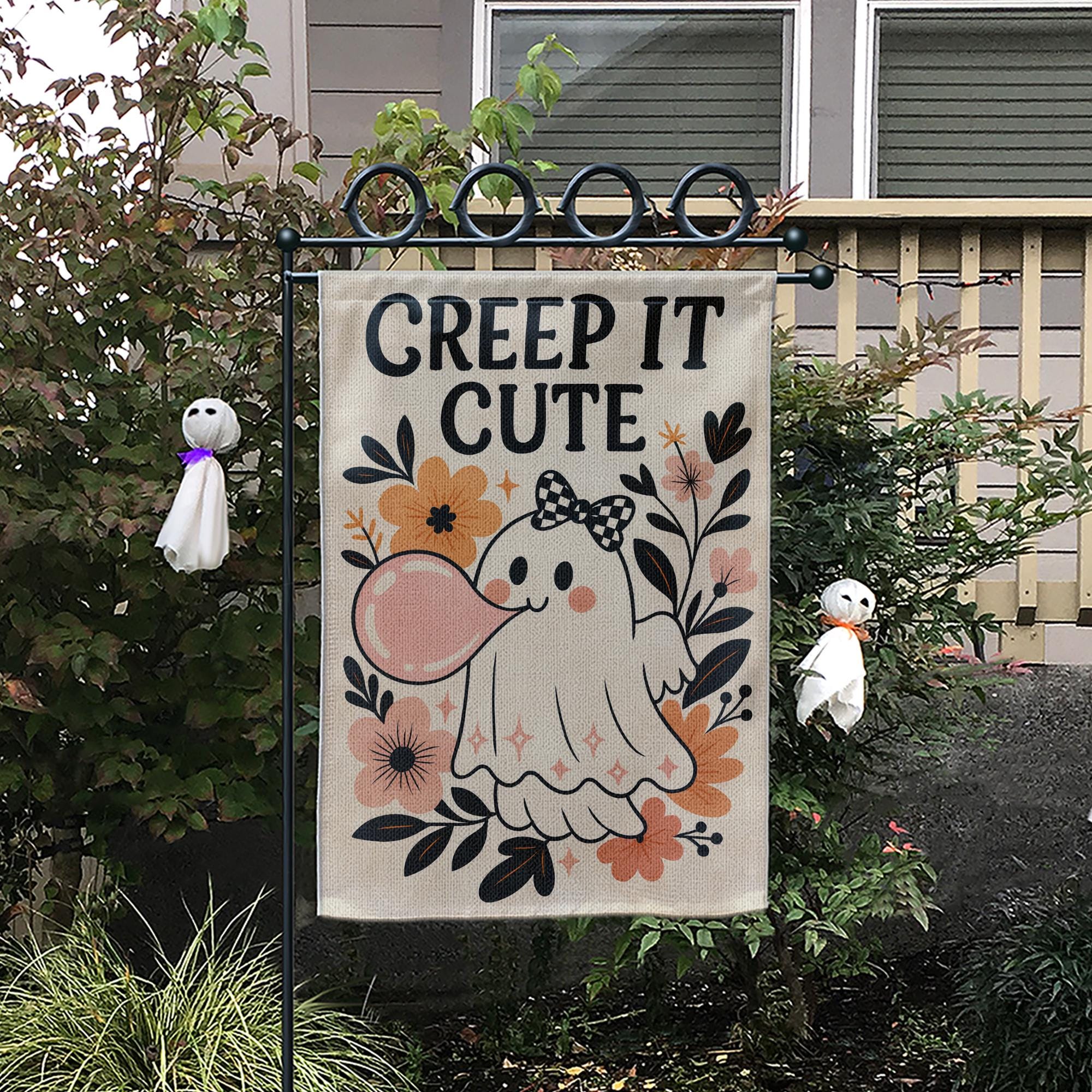 Creep It Cute Halloween Garden Flag – Adorable Ghost with Bow Outdoor Decor, Spooky Sweet Fall Yard Decoration for Trick or Treat, Autumn