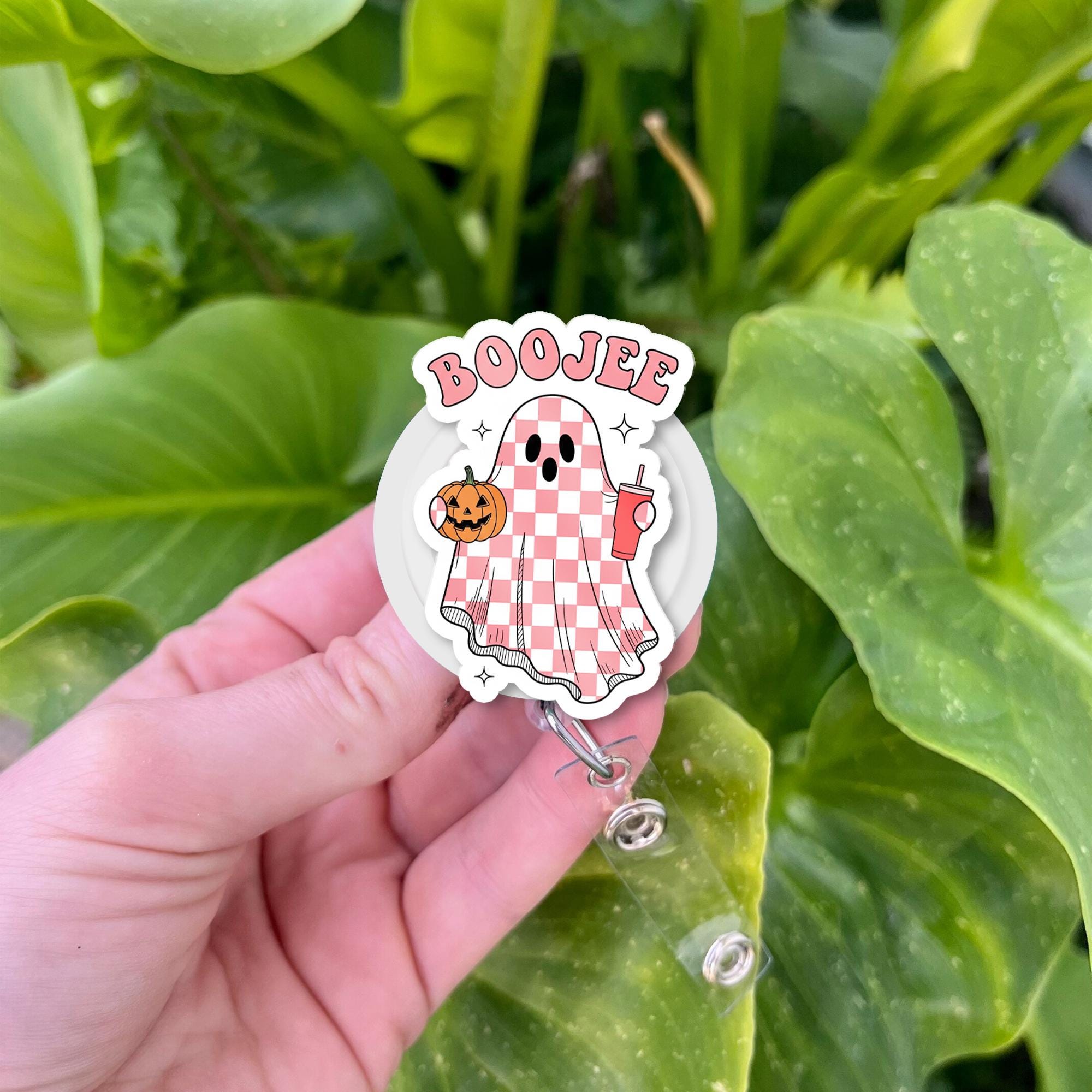 BOOjee Ghost Badge Reel – Cute Halloween Badge Holder, Pink Checkered Spooky Nurse ID Clip, Funny Ghost Fall Accessory for Work