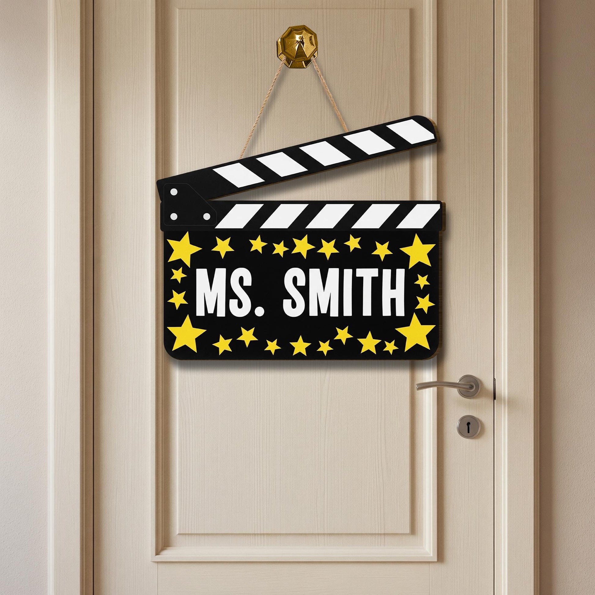 Personalized Movie Theme Teacher Door Sign – Custom Name Clapperboard Decor with Stars, Classroom Gift for Drama or Theater Teacher, Staffs