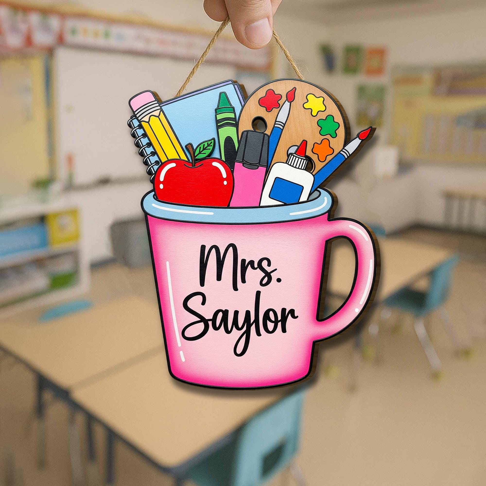 Personalized Teacher Door Sign – Custom Pink Tumbler Mug Classroom Decor – Back to School Gift for Teachers – Art & School Supplies Design