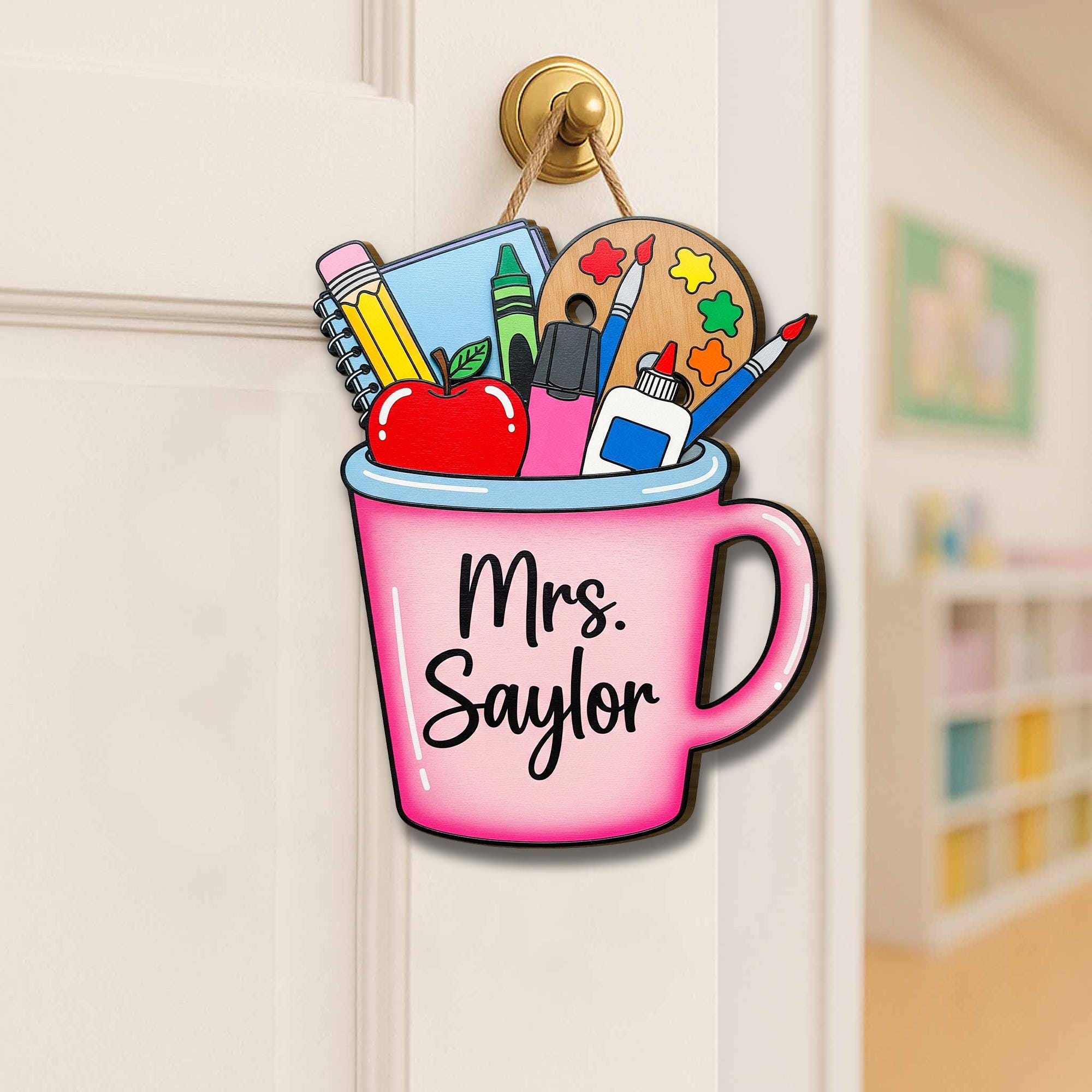 Personalized Teacher Door Sign – Custom Pink Tumbler Mug Classroom Decor – Back to School Gift for Teachers – Art & School Supplies Design
