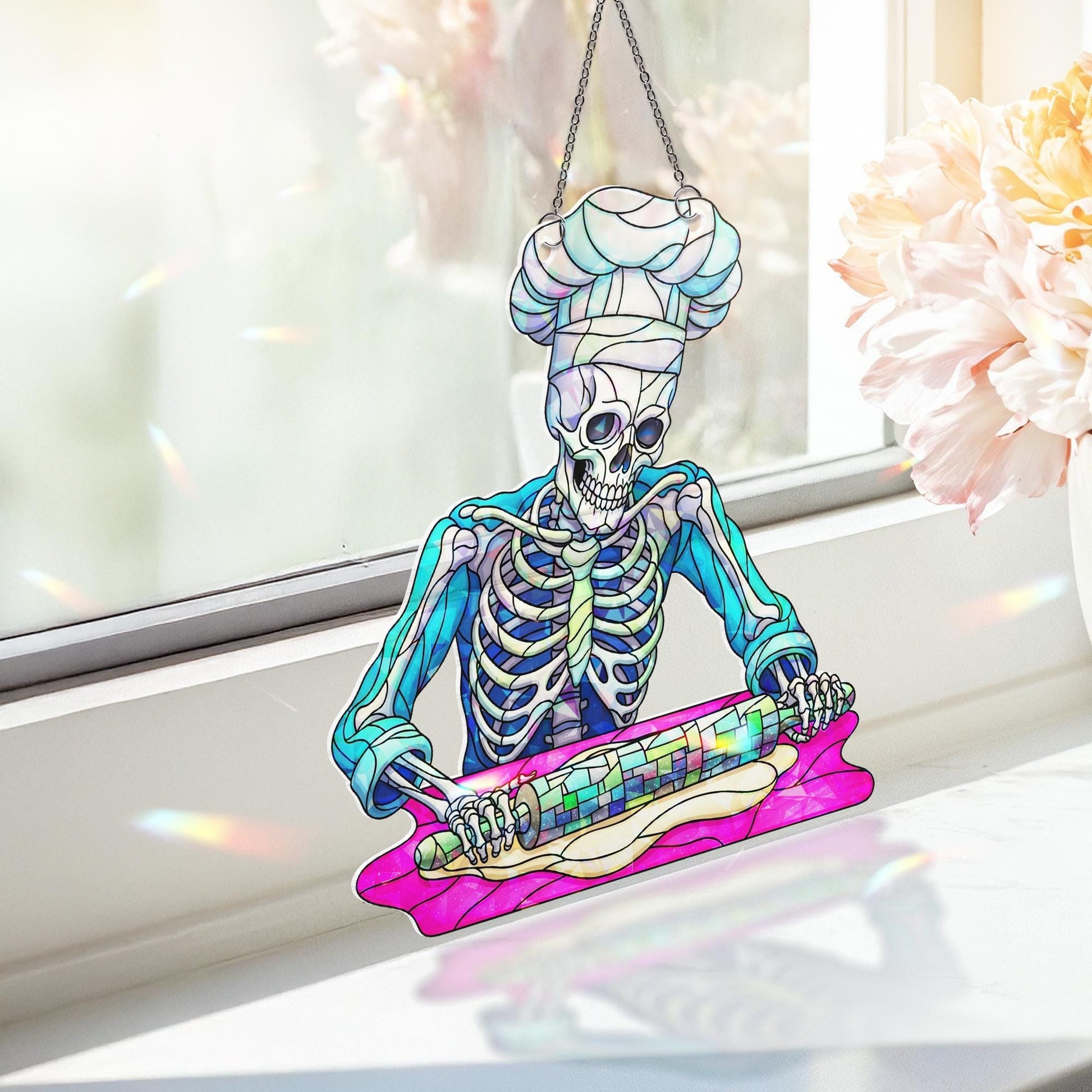 Skeleton Chef Window Hanging – Holographic Stained Glass Kitchen Decor, Spooky Baker Suncatcher, Funny Halloween Cooking Gift