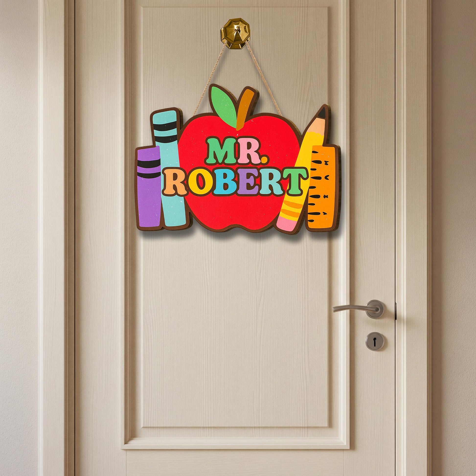 Personalized Teacher Door Sign – Back to School Apple Custom Name Sign with Crayons & Pencil, Classroom Decor Gift for Teacher, Educator