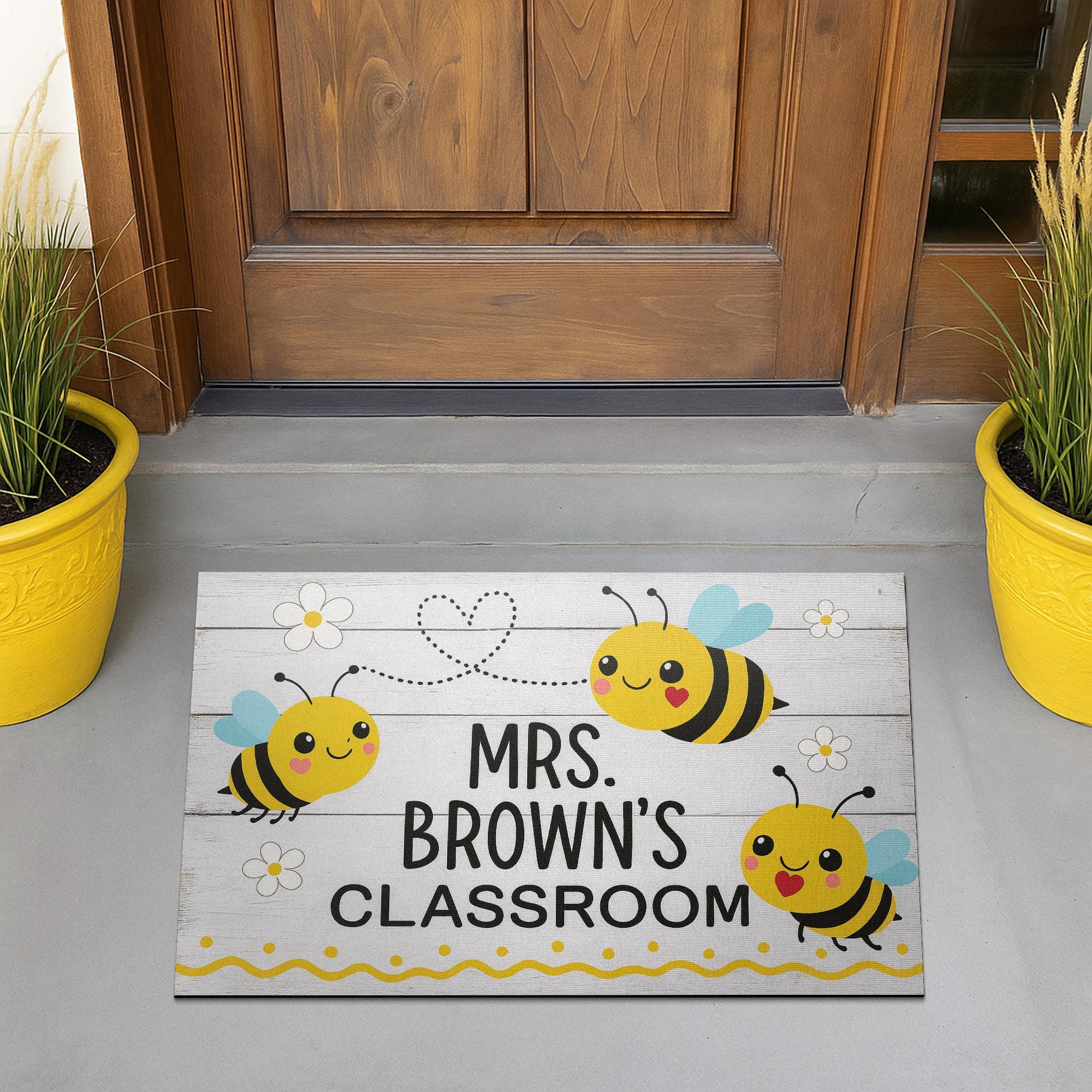 Teacher Classroom Doormat – Cute Bee Theme Welcome Mat, Personalized Teacher Rug, Back to School Door Decor for Class Entry, School Doormat