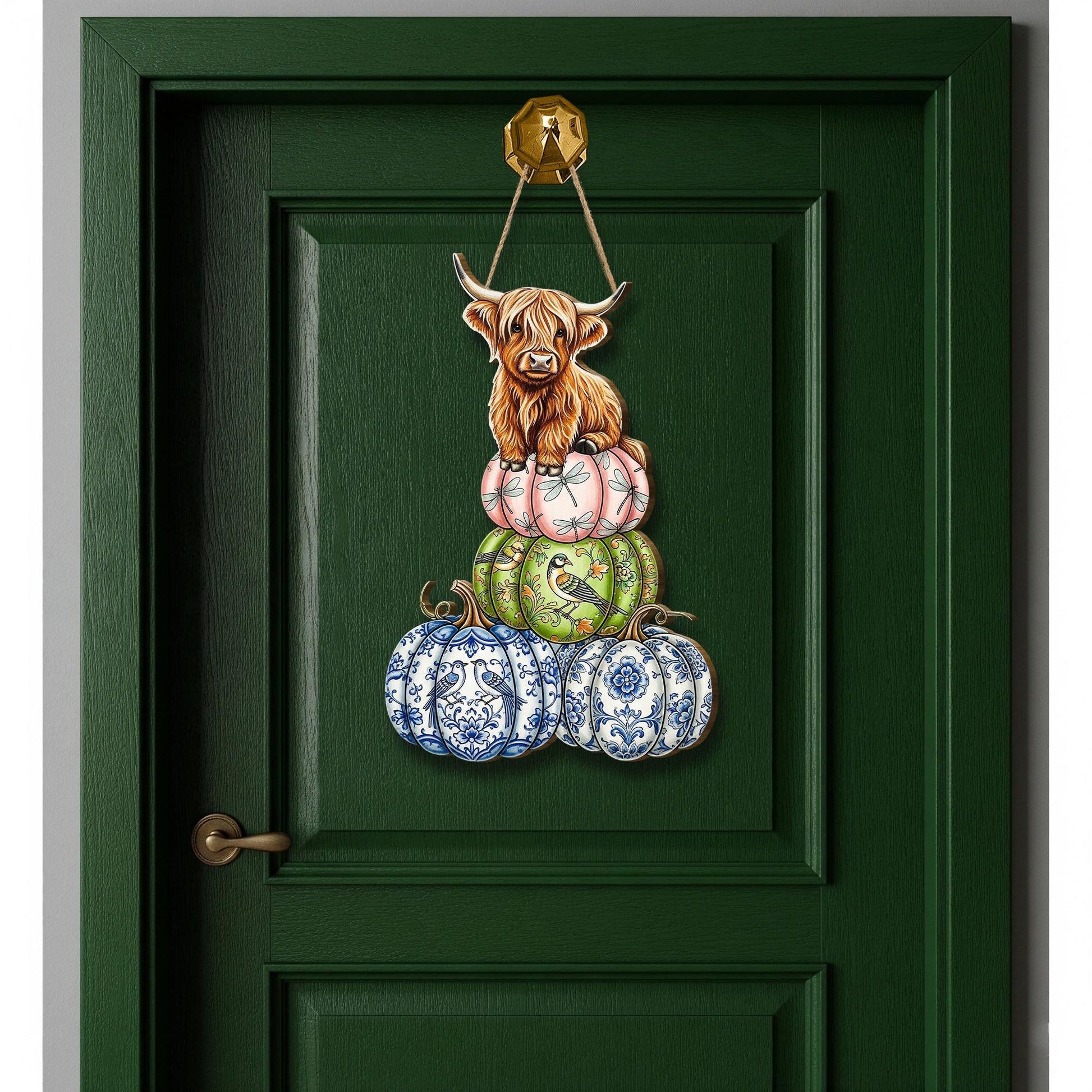 Highland Cow Pumpkin Wooden Door Sign – Fall Farmhouse Wall Decor, Rustic Cow Autumn Porch Sign, Country Pumpkin Stack Art