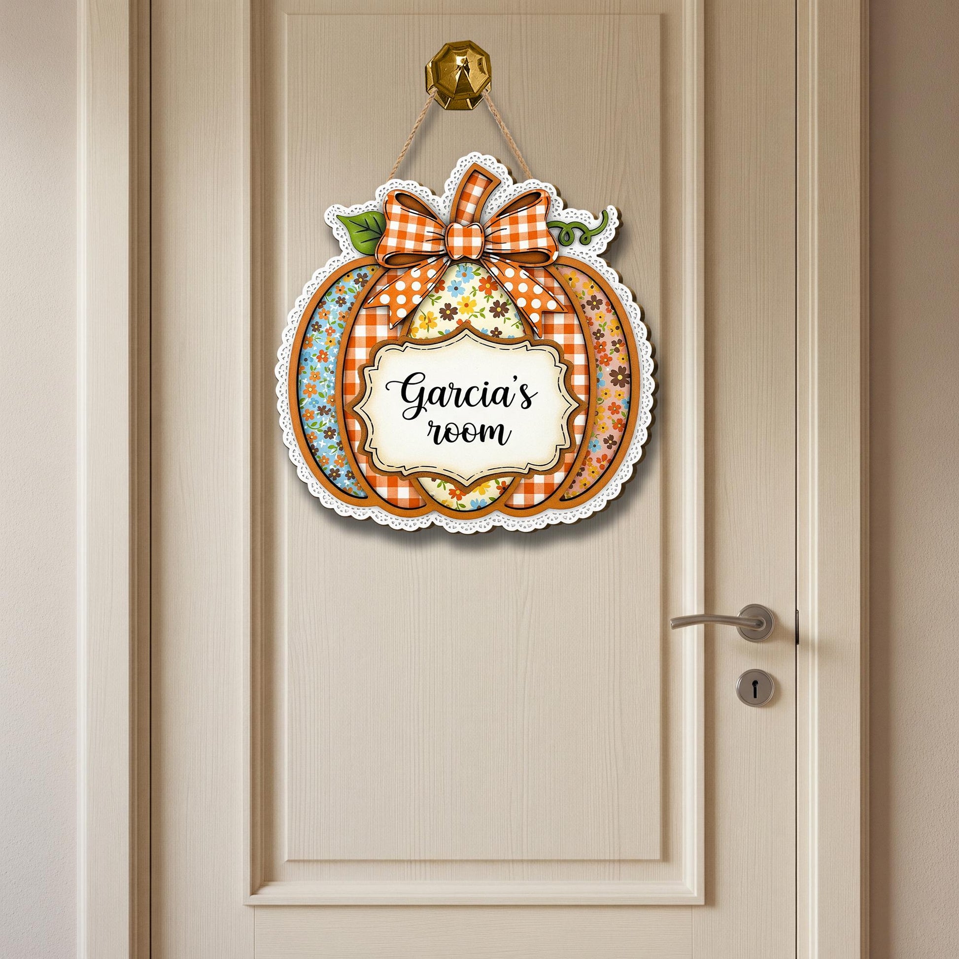 Custom Pumpkin Room Sign – Personalized Fall Wooden Door Hanging, Autumn Plaid Bow Room Name Sign for Home or Kids Room
