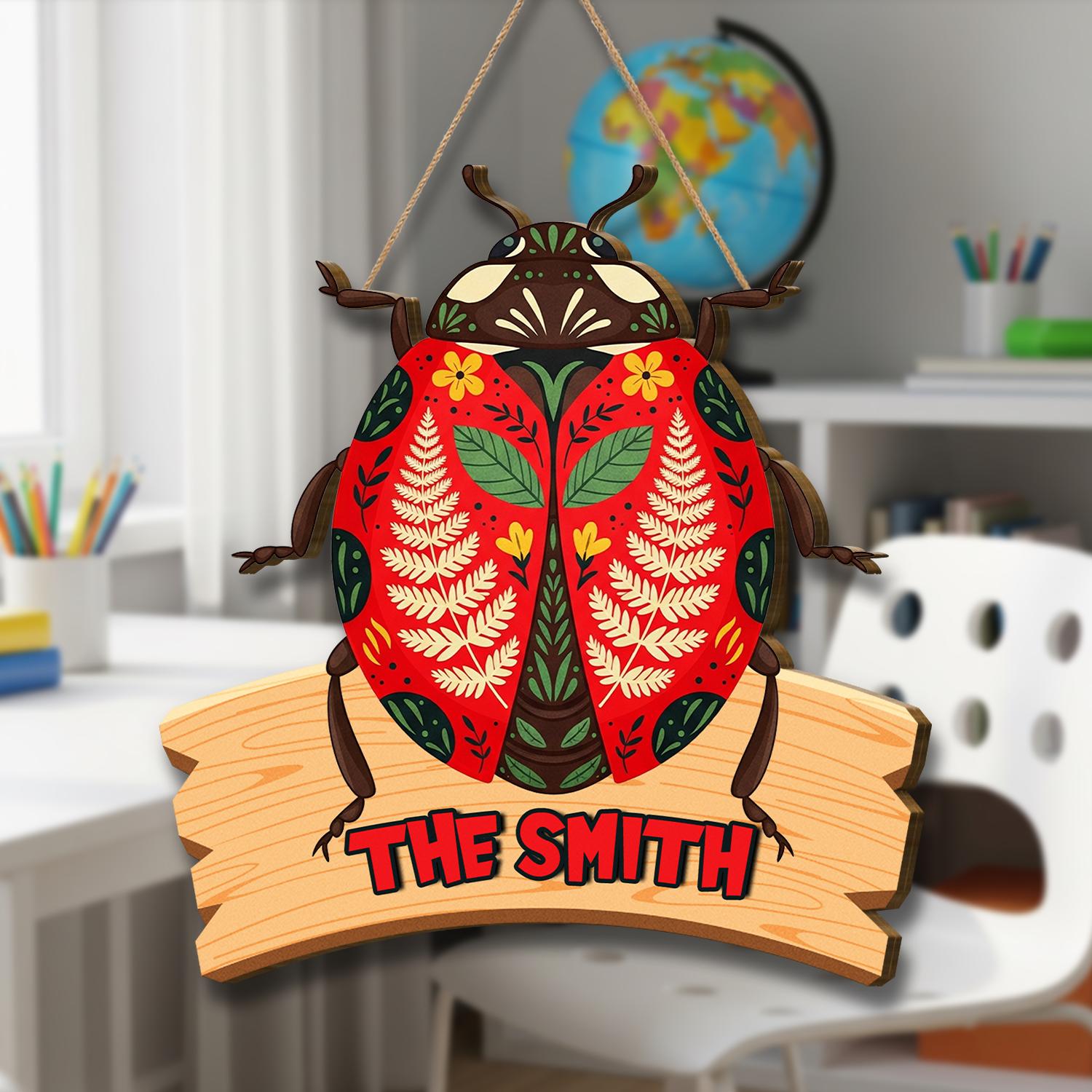 Personalized Ladybug Door Sign, Custom Name Wood Plaque, Rustic Bug Decor for Home, Cute Insect Wall Hanging, Family Name Sign Gift