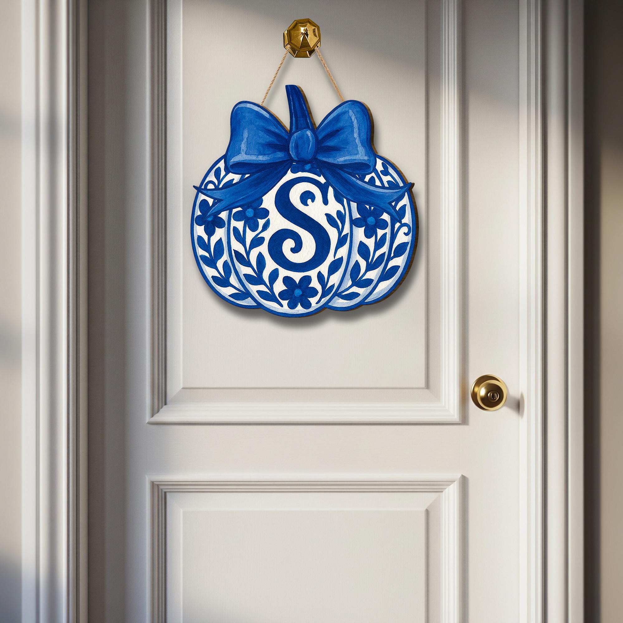 Chinoiserie Pumpkin Door Hanger – Personalized Blue Fall Monogram Sign – Elegant Front Porch Autumn Decor gift fall sign