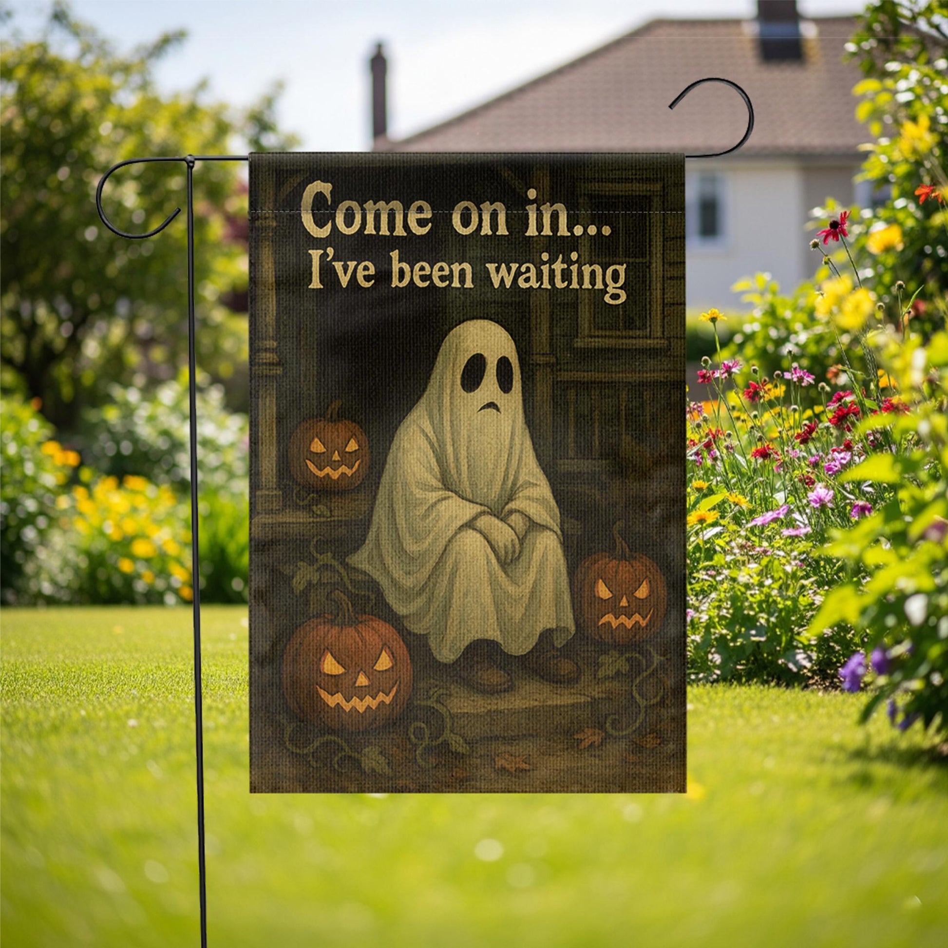 Sad Ghost Halloween Garden Flag, Spooky Outdoor Yard Decor, Come On In I've Been Waiting Flag, Fall Porch Decoration Sign, Halloween Season
