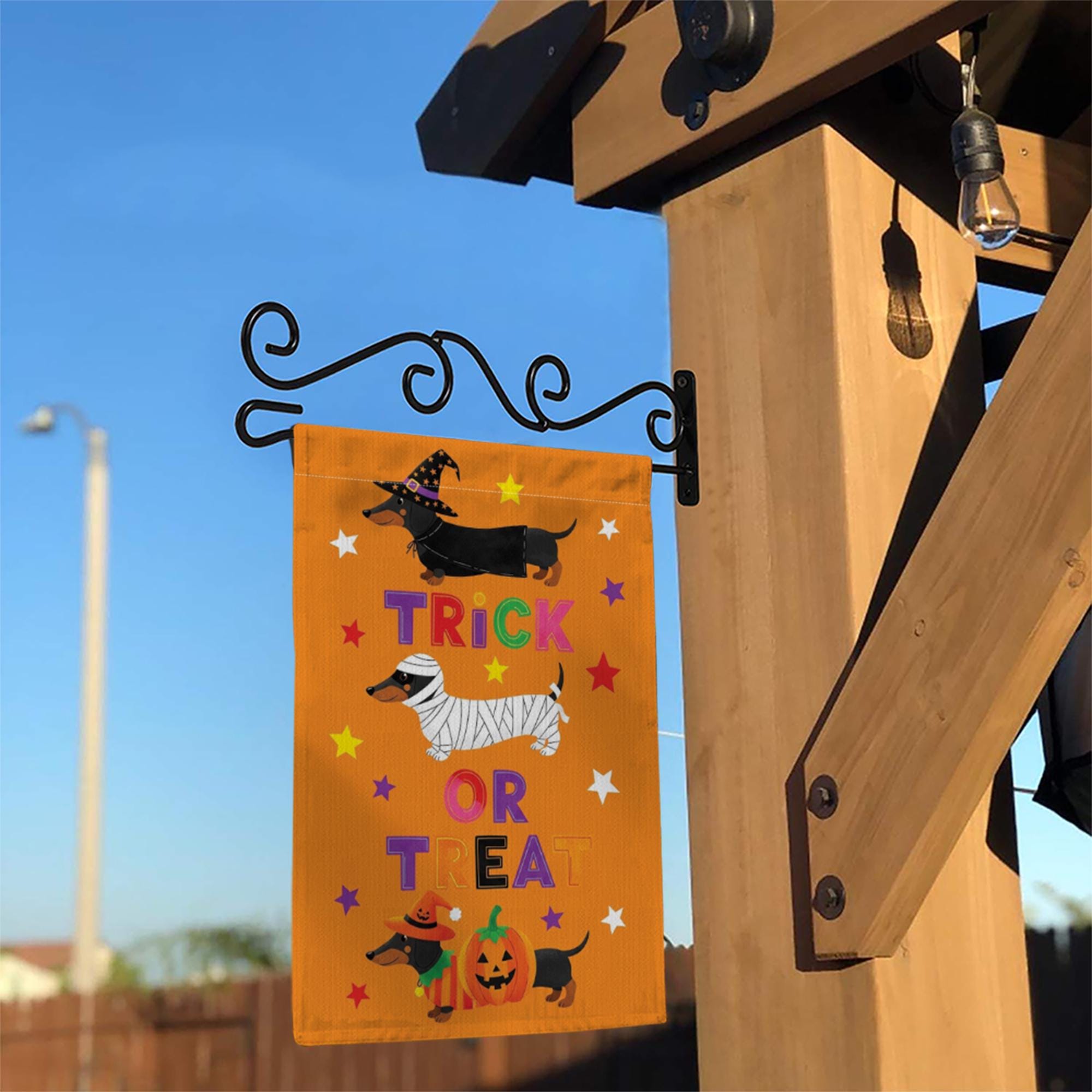 Halloween Dachshund Garden Flag, Trick or Treat Dog Yard Decor, Fall Outdoor Halloween Decoration, Cute Wiener Dog Flag, Halloween Decor
