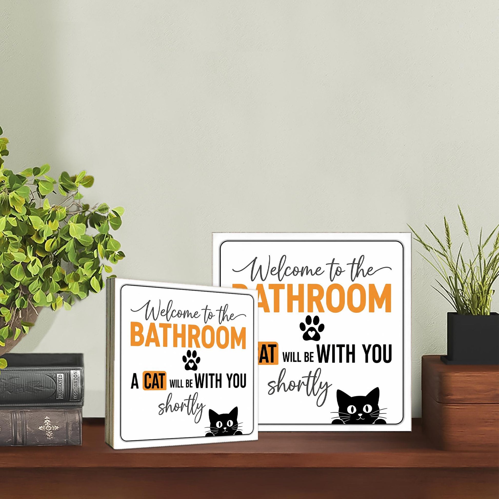 Funny Cat Bathroom Wooden Block Sign – Welcome to the Bathroom, A Cat Will Be With You Shortly, Pet Decor for Cat Lovers, Guests Shelf Decor